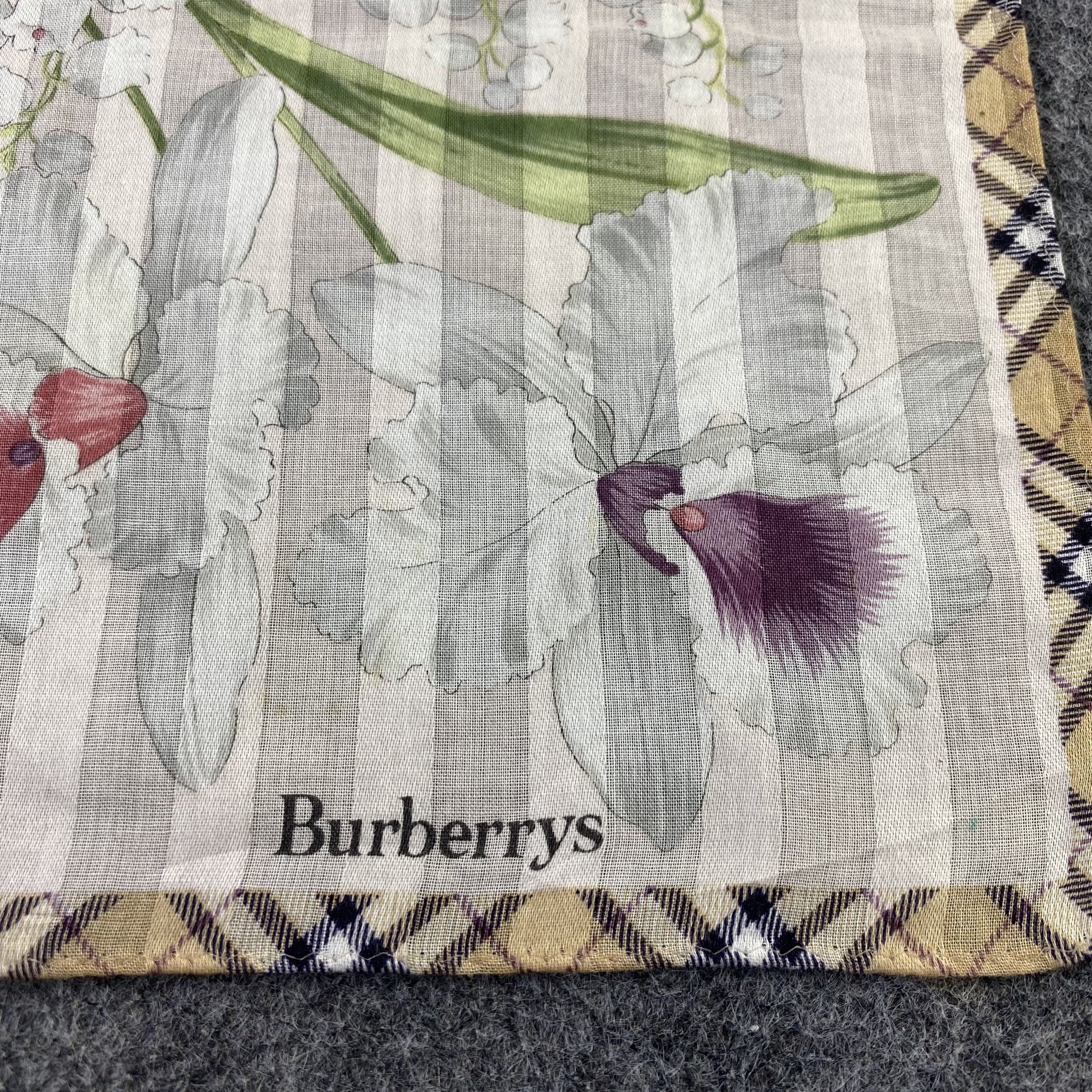 Burberry Burberry Handkerchief Neckerchief Bandana-B1630 Size ONE SIZE - 7 Thumbnail