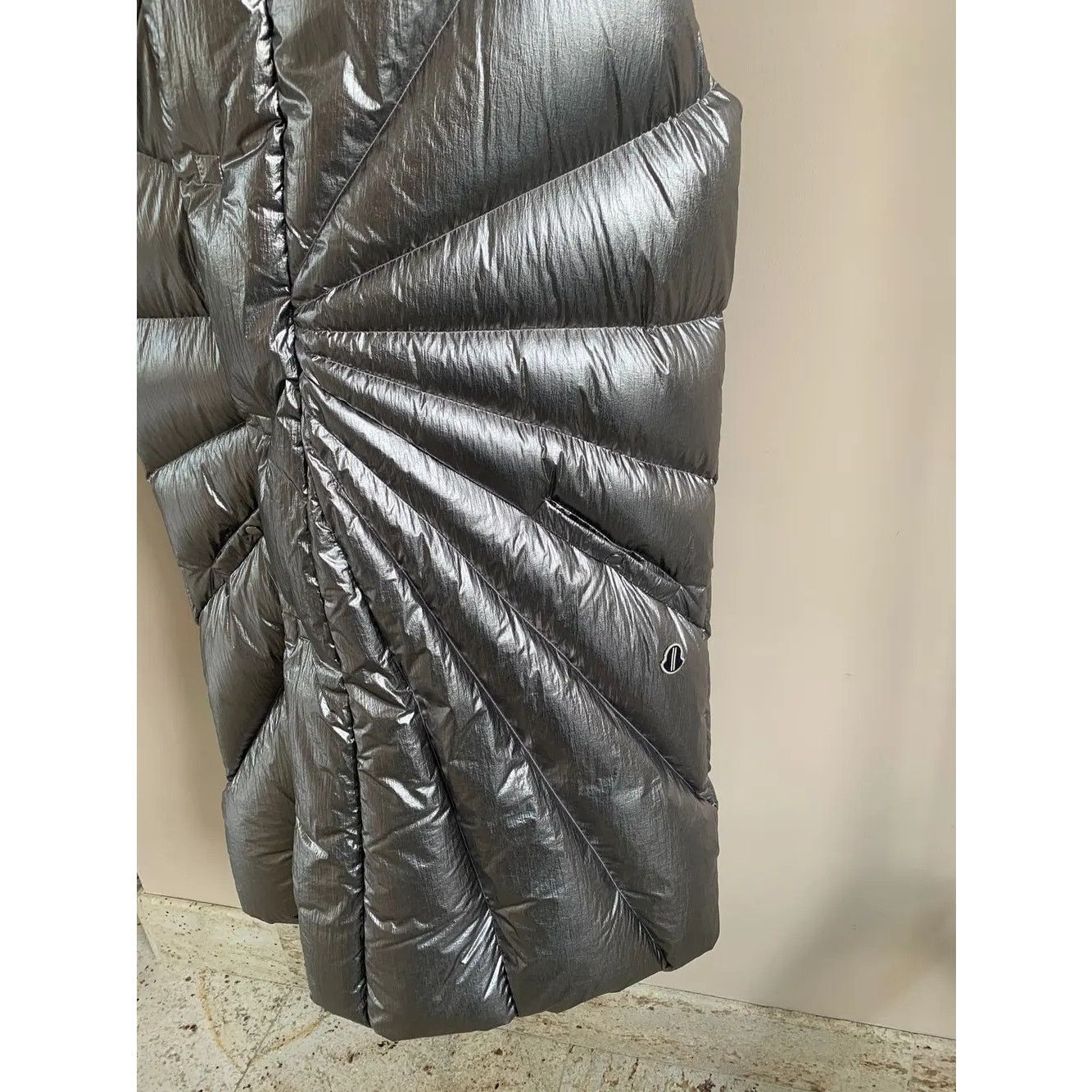 Moncler × Rick Owens o1rshd1 FW20 Porterville Goose Down Parka in Silver Size US XS / EU 42 / 0 - 4 Thumbnail