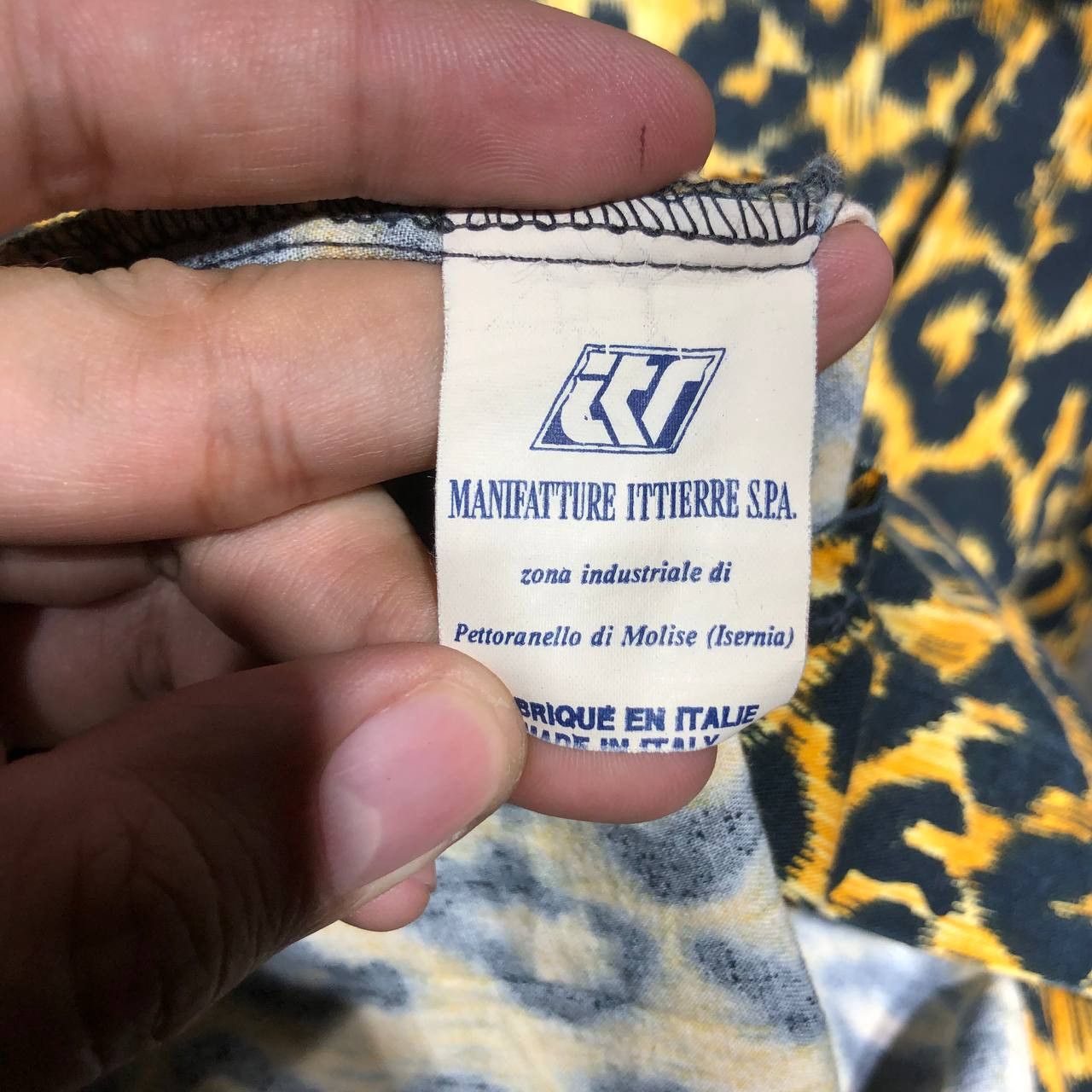 Versus Versace Versace Versus Leopard print button down long sleeves Size US M / EU 48-50 / 2 - 14 Thumbnail