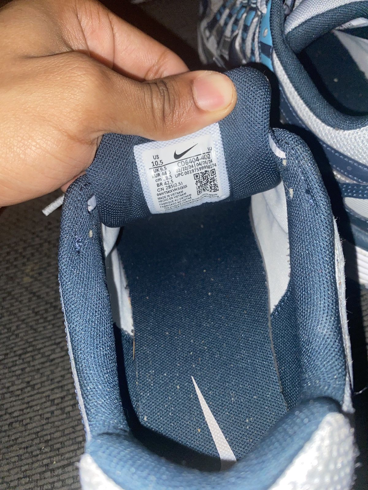 Nike Nike p6000 Size US 11 / EU 44 - 2 Thumbnail