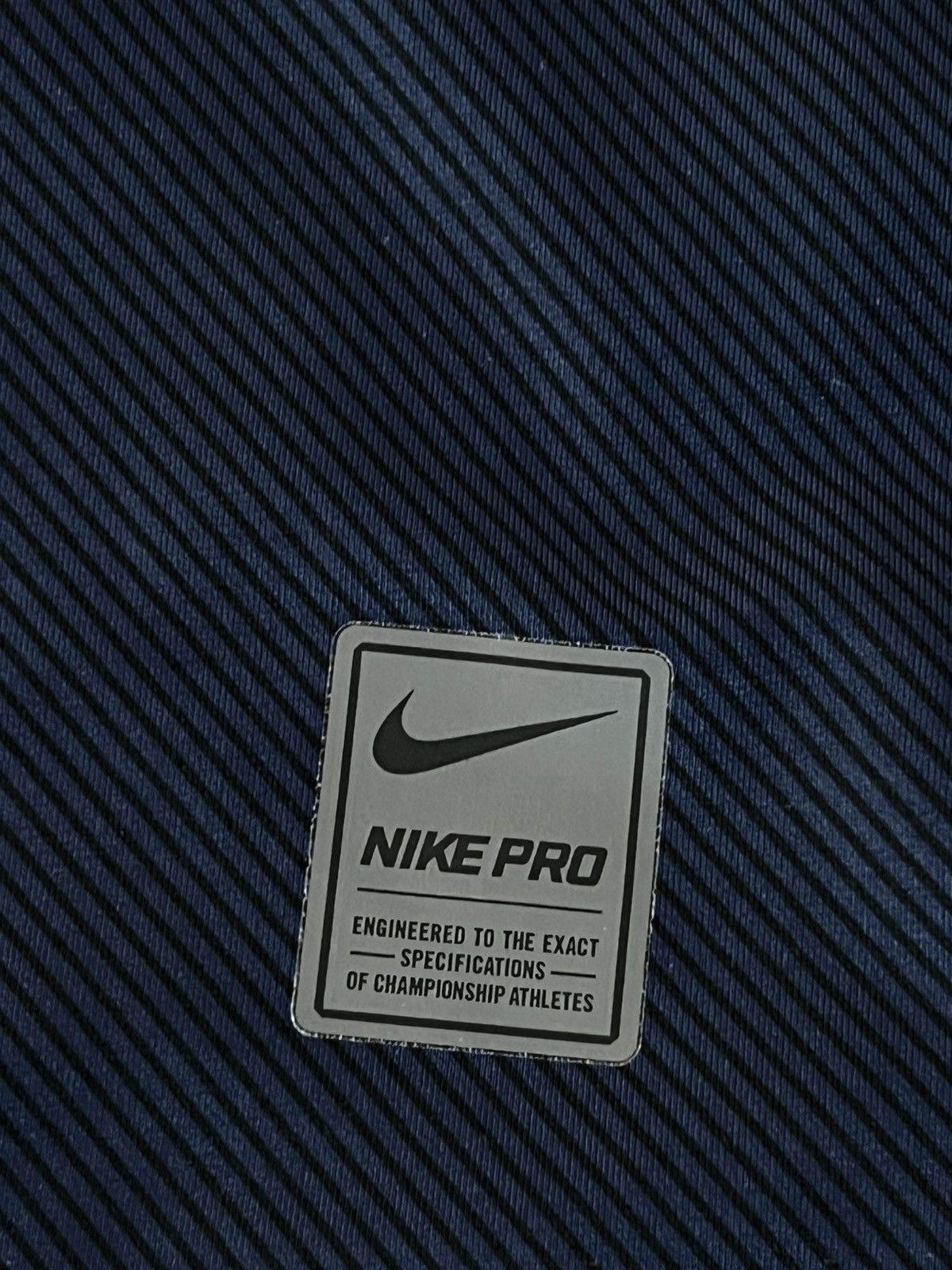 Designer × Nike ‼️Nike Pro Combat Thermo ball Gym Style Straight Long Sleeve‼️ Size US S / EU 44-46 / 1 - 9 Thumbnail