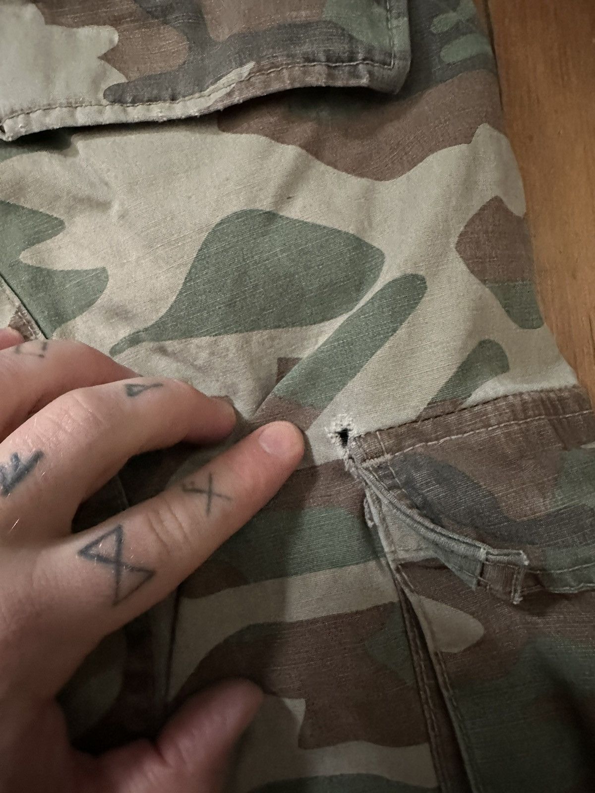 Elwood Elwood vintage camo cropped pants Size US 34 / EU 50 - 7 Thumbnail