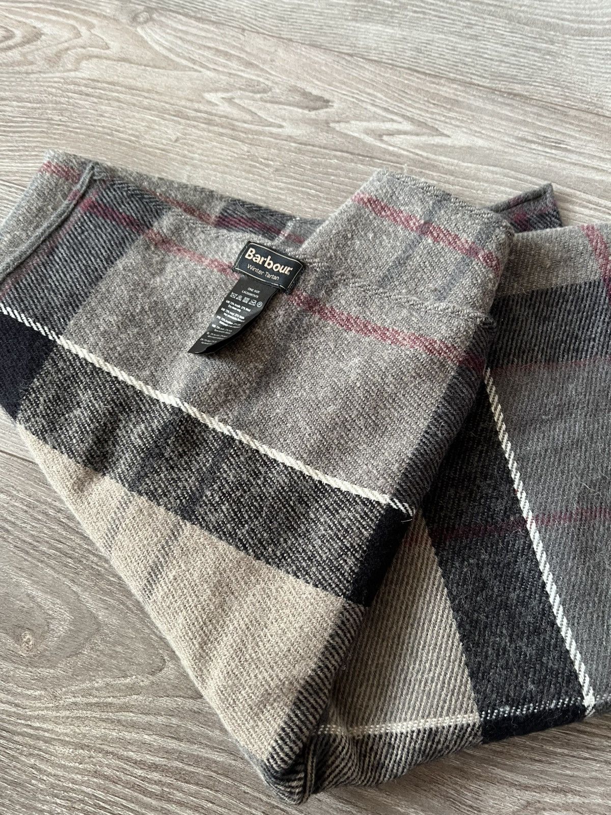 Barbour × Vintage ‼️Vintage Barbour England Huge Acrylic/Wool Scarf 🧣 Size ONE SIZE - 5 Thumbnail