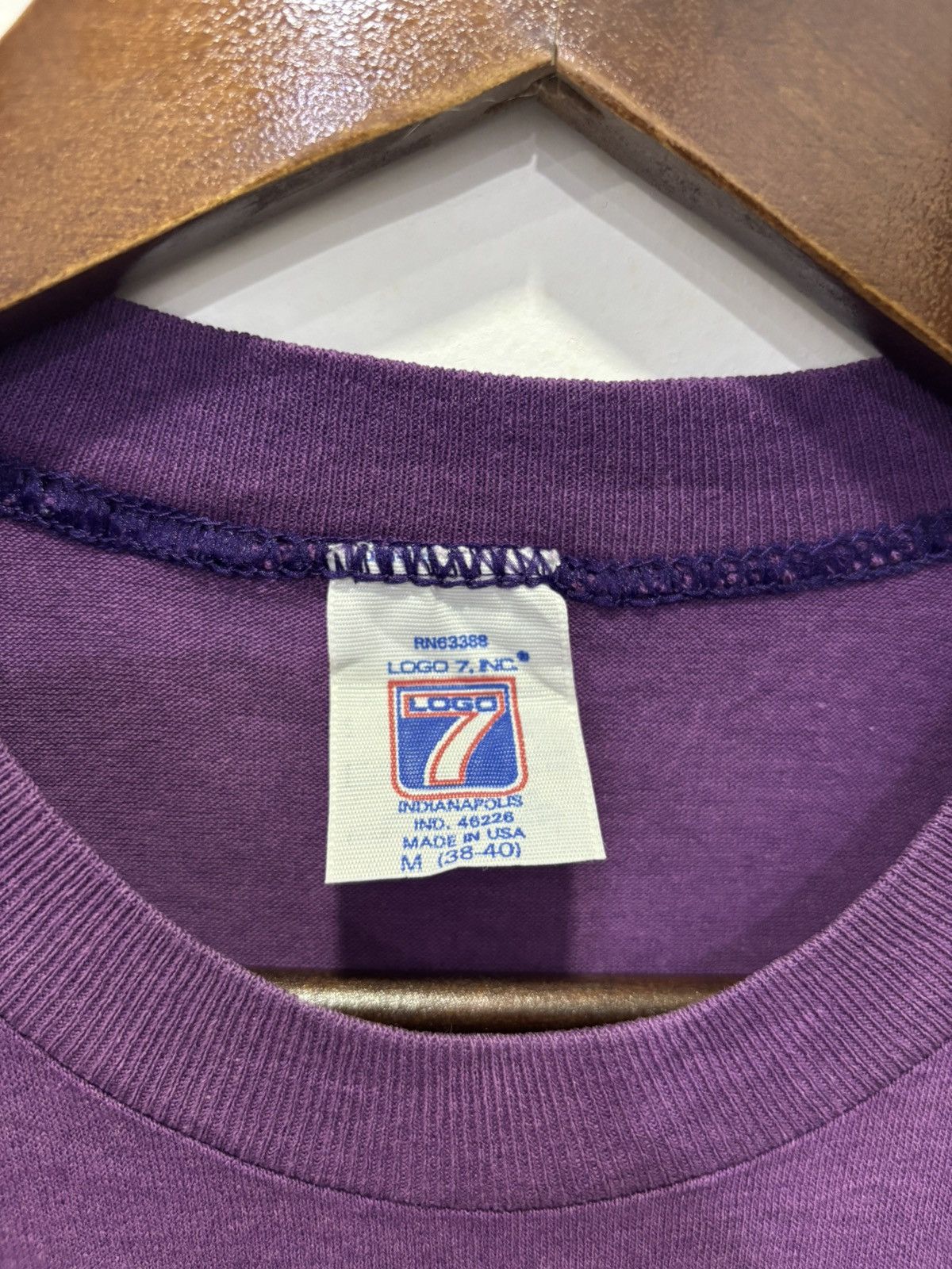 NBA × Vintage Vintage LA Lakers Tshirt Size US M / EU 48-50 / 2 - 4 Thumbnail