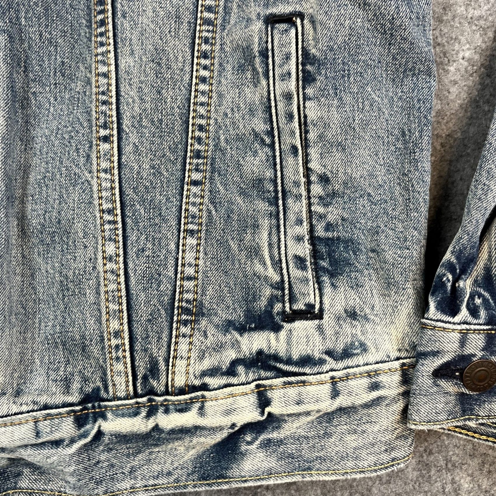 Levi's Levi's Mens Denim Jacket Medium Blue Premium Big E Light Wash Blue Workwear Jacket Size US M / EU 48-50 / 2 - 7 Thumbnail