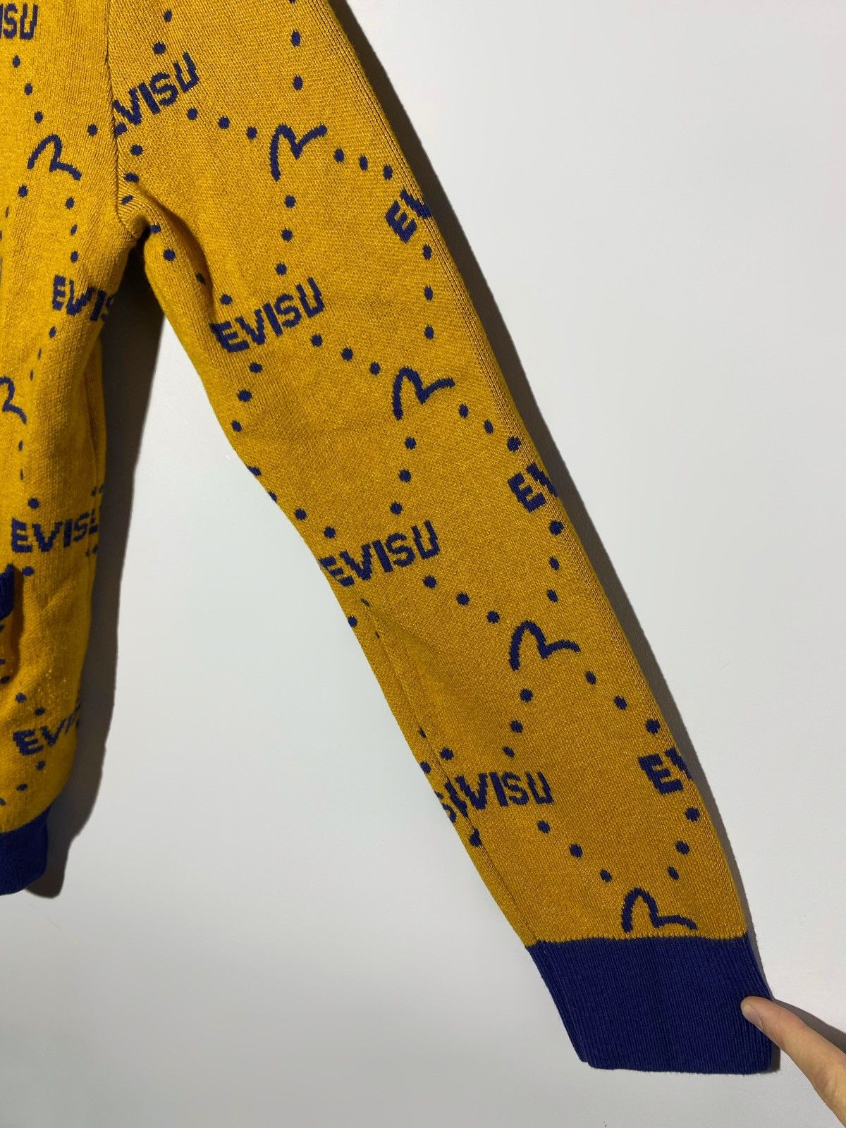 Evisu Evisu V-Neck Cardigan Monogram Pattern Rare Find Size US M / EU 48-50 / 2 - 8 Thumbnail