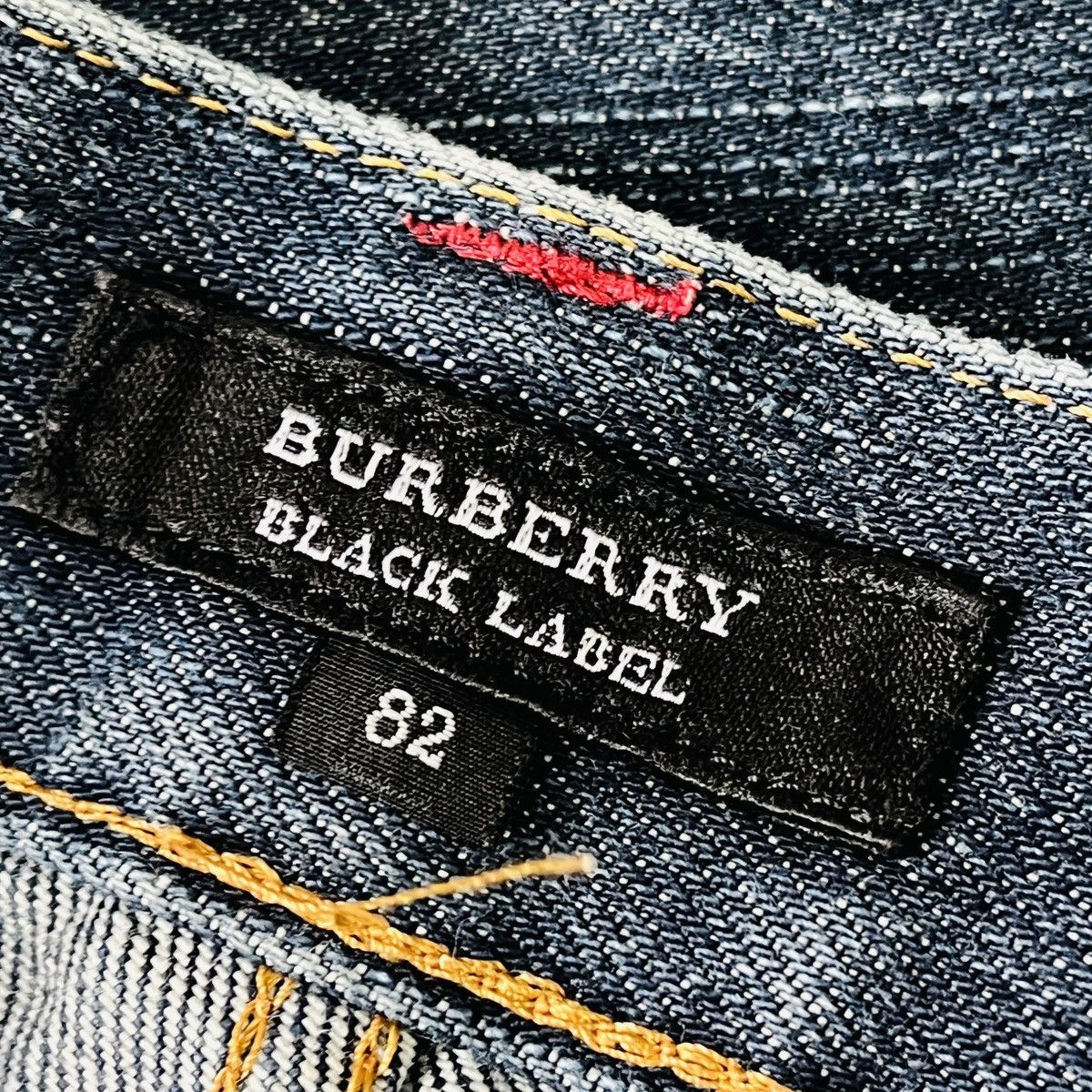 Black Label × Burberry × Vintage Burberry Black Label Distressed Denim Jeans Size US 34 / EU 50 - 19 Thumbnail