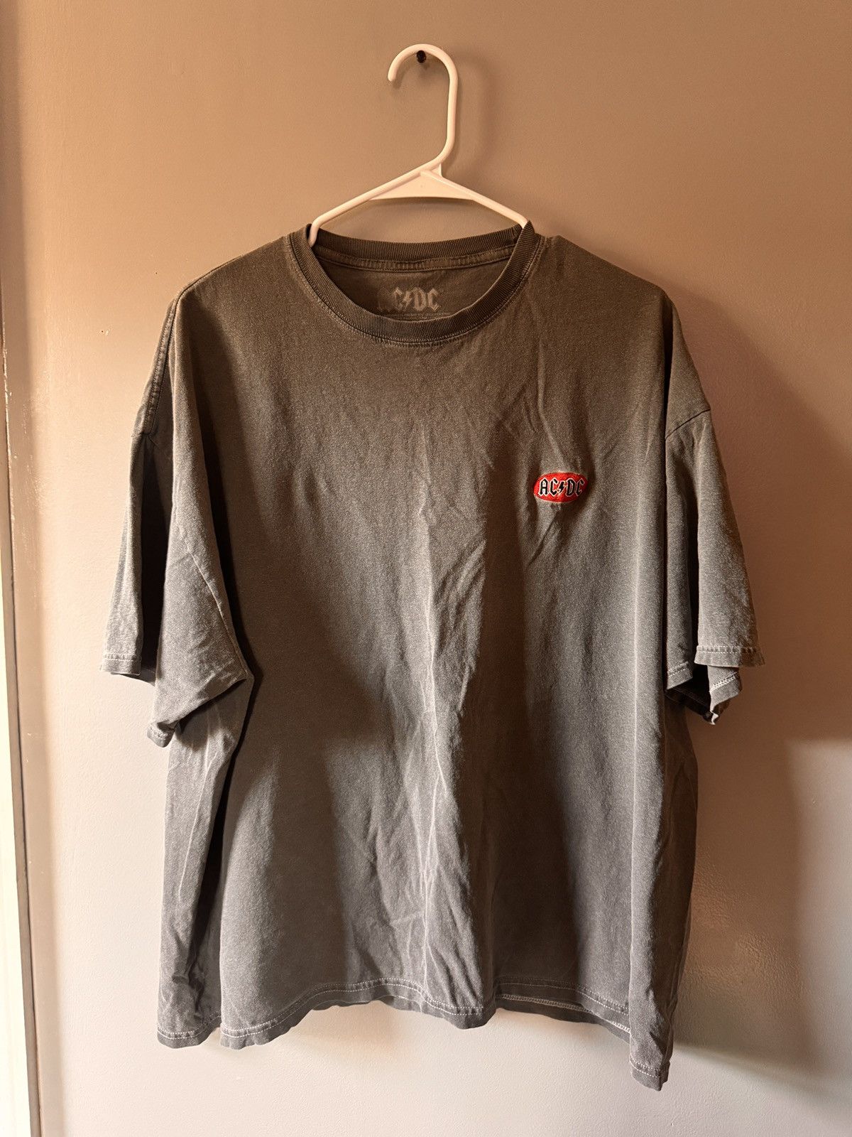 AC/DC AC/DC Grey Vintage Tee Size US XL / EU 56 / 4 - 1 Thumbnail