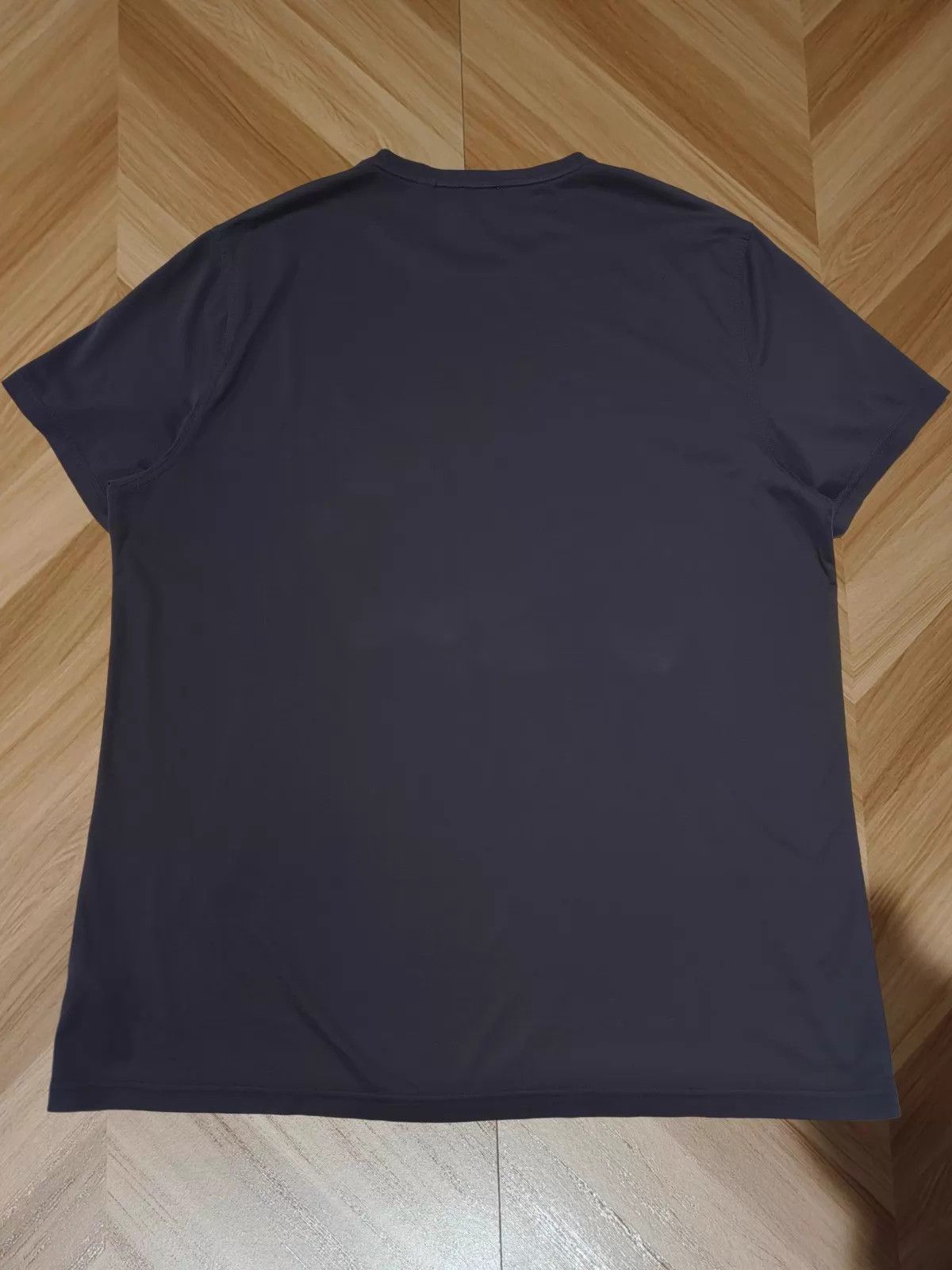 Burberry BURBERRY Navy Blue 2XL Short Sleeve T Red TB Embroidery Size US XXL / EU 58 / 5 - 3 Thumbnail