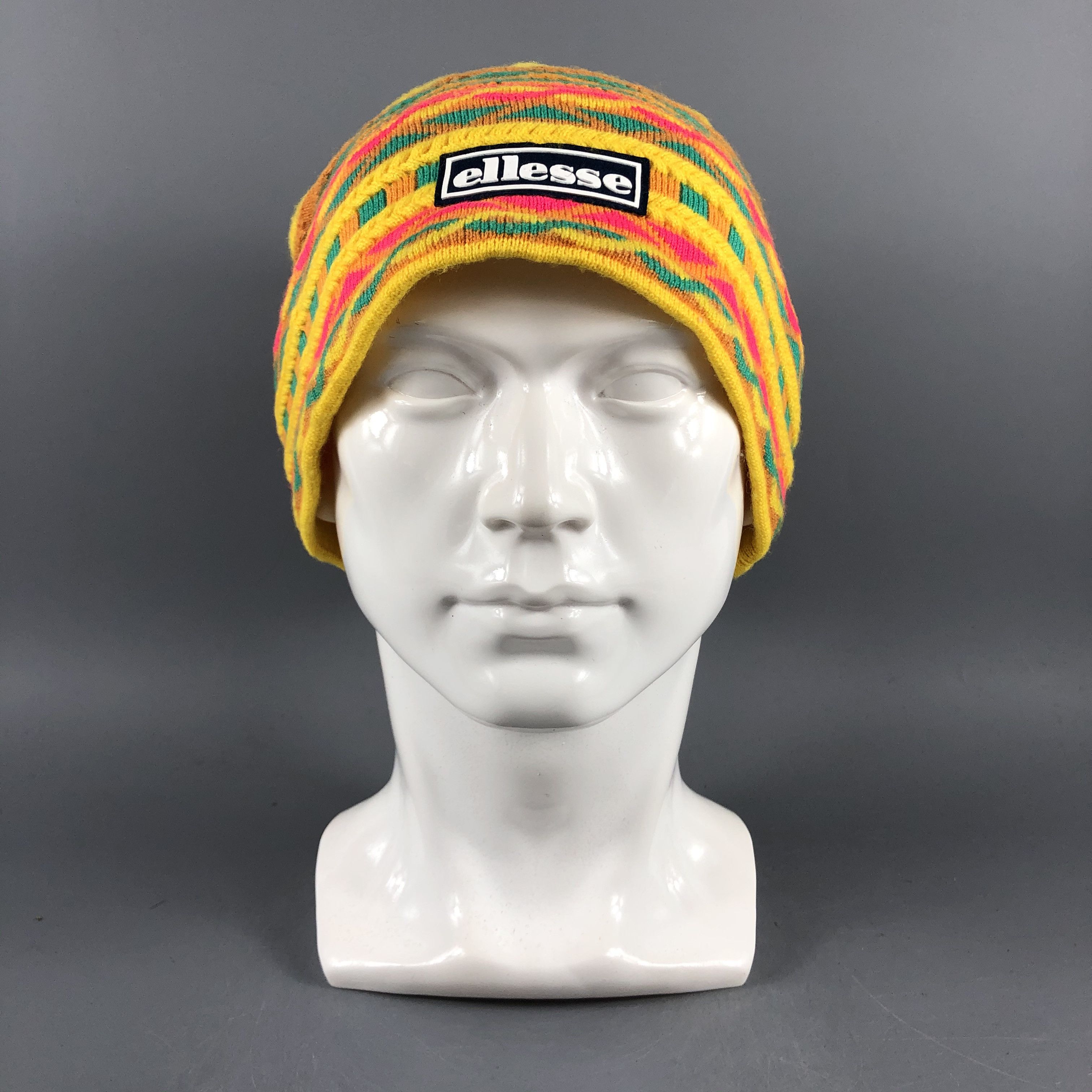 image of Ellesse Beanie Snow Hat Snow Cap -B1722, Men's