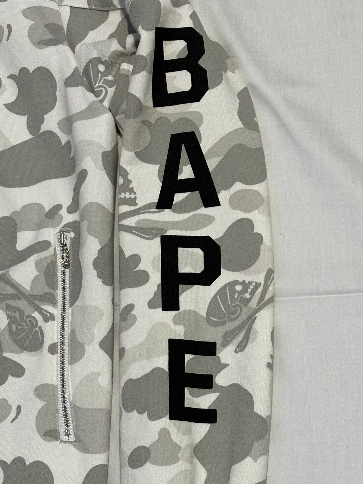 Bape × Neighborhood BAPE × NEIGHBORHOOD Split Shark Full-Zip Hoodie Size US XL / EU 56 / 4 - 8 Thumbnail