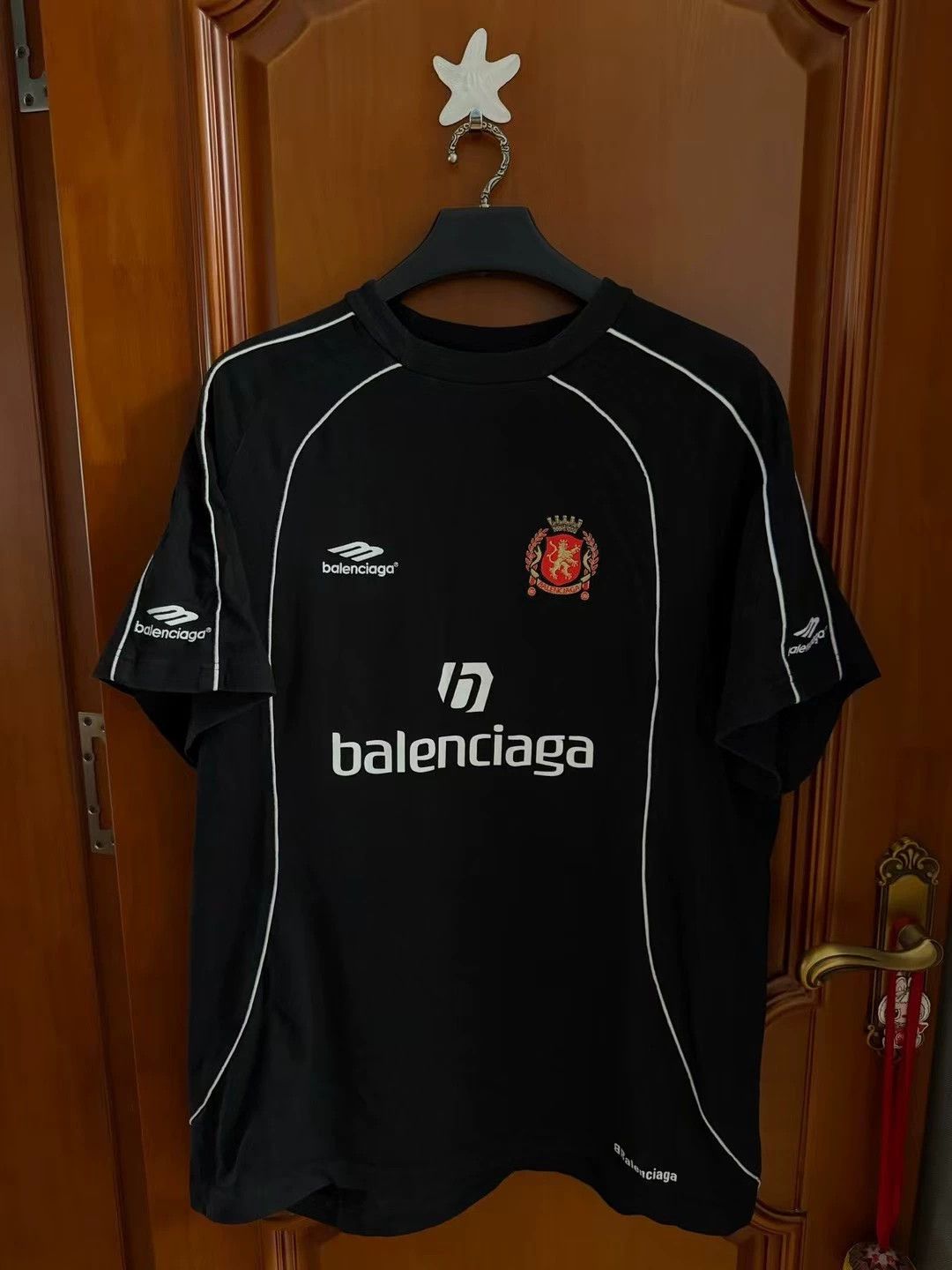 Balenciaga Balenciaga Manchester United Paris Limited Tee - dmc Size US L / EU 52-54 / 3 - 1 Thumbnail