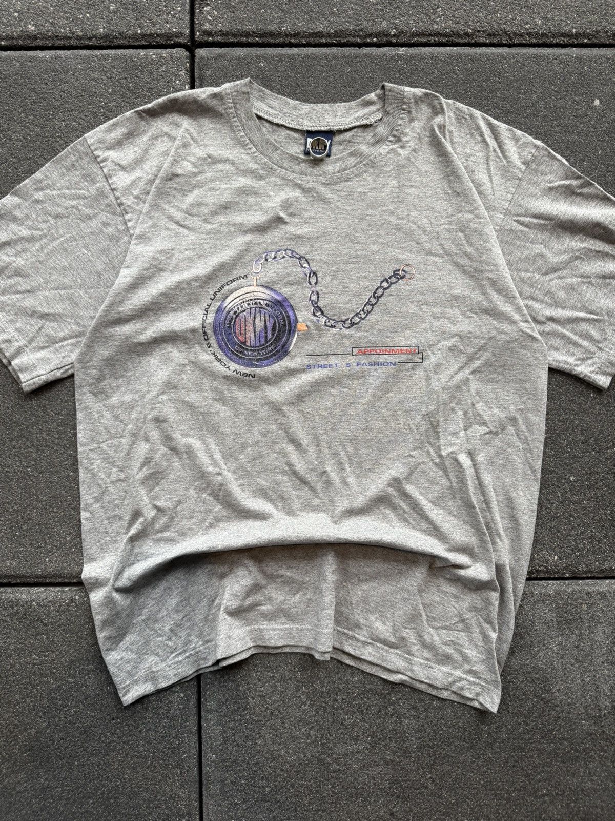 DKNY VINTAGE DKNY TEE Size US L / EU 52-54 / 3 - 2 Thumbnail