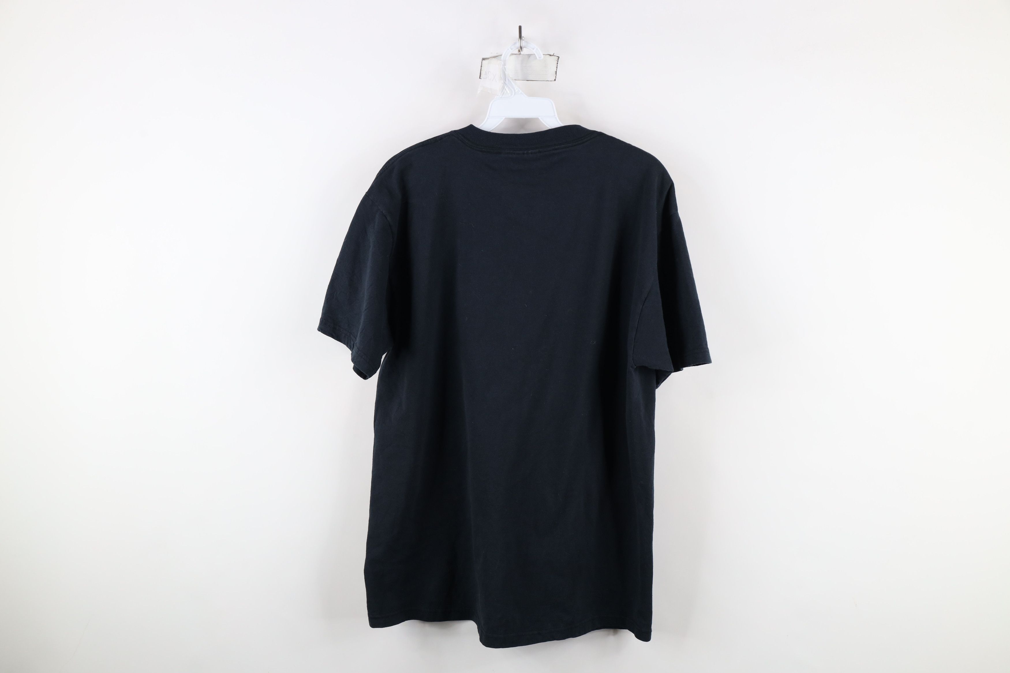 Vintage Vintage 90s Streetwear Out Nashville Wolf T-Shirt Black Size US L / EU 52-54 / 3 - 11 Thumbnail