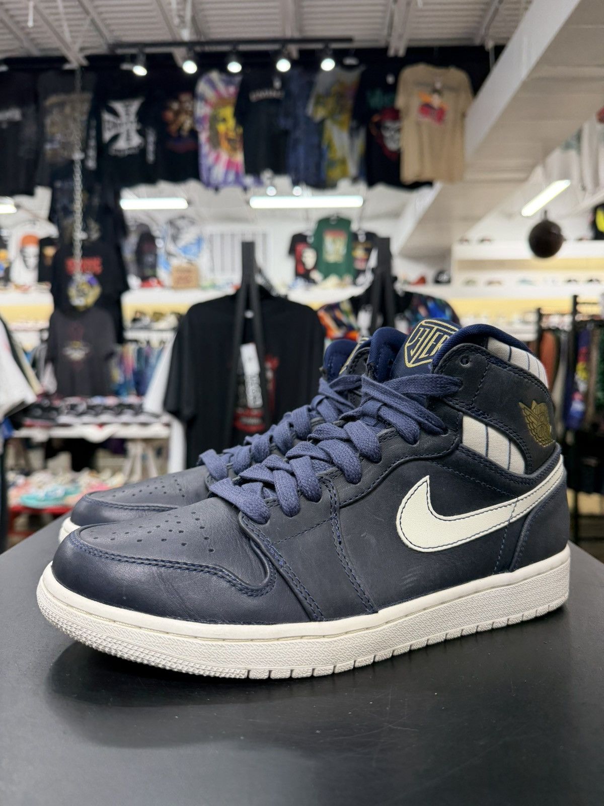 Jordan Brand Jordan 1 Jeter RE2PECT Size 8.5 (2014) Size US 8.5 / EU 41-42 - 1 Thumbnail