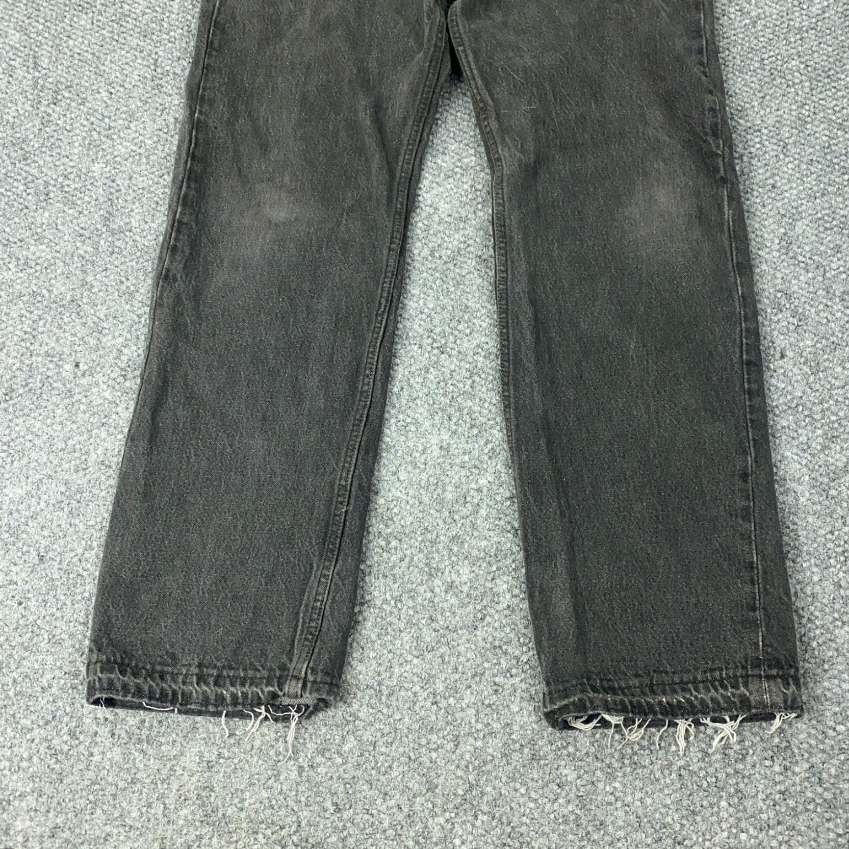 Levi's VINTAGE Levi's 501 Jeans Mens 38x30 Straight Distressed Cotton Denim Gray 90s Size US 38 / EU 54 - 3 Thumbnail