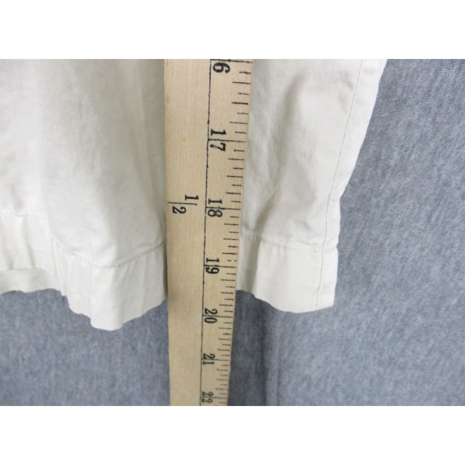 Peter Millar Peter Millar Shorts Mens 36 Khaki Beige Stretch Twill Chino Flat Front Golf Casual Pockets 9 In Inseam Mens Size US 36 / EU 52 - 5 Thumbnail