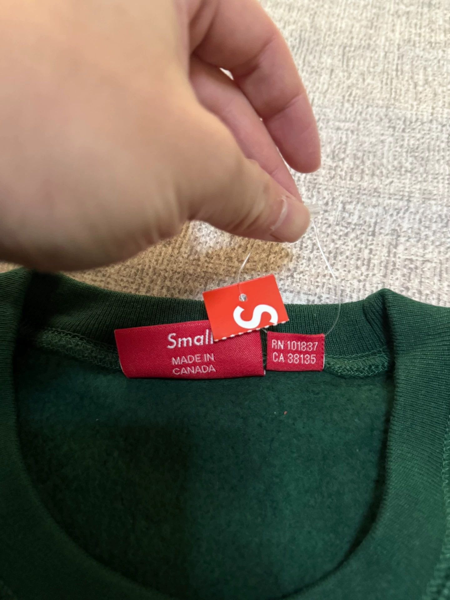 Supreme Supreme FW18 Grass Green Box Logo Crewneck S Size US S / EU 44-46 / 1 - 4 Thumbnail