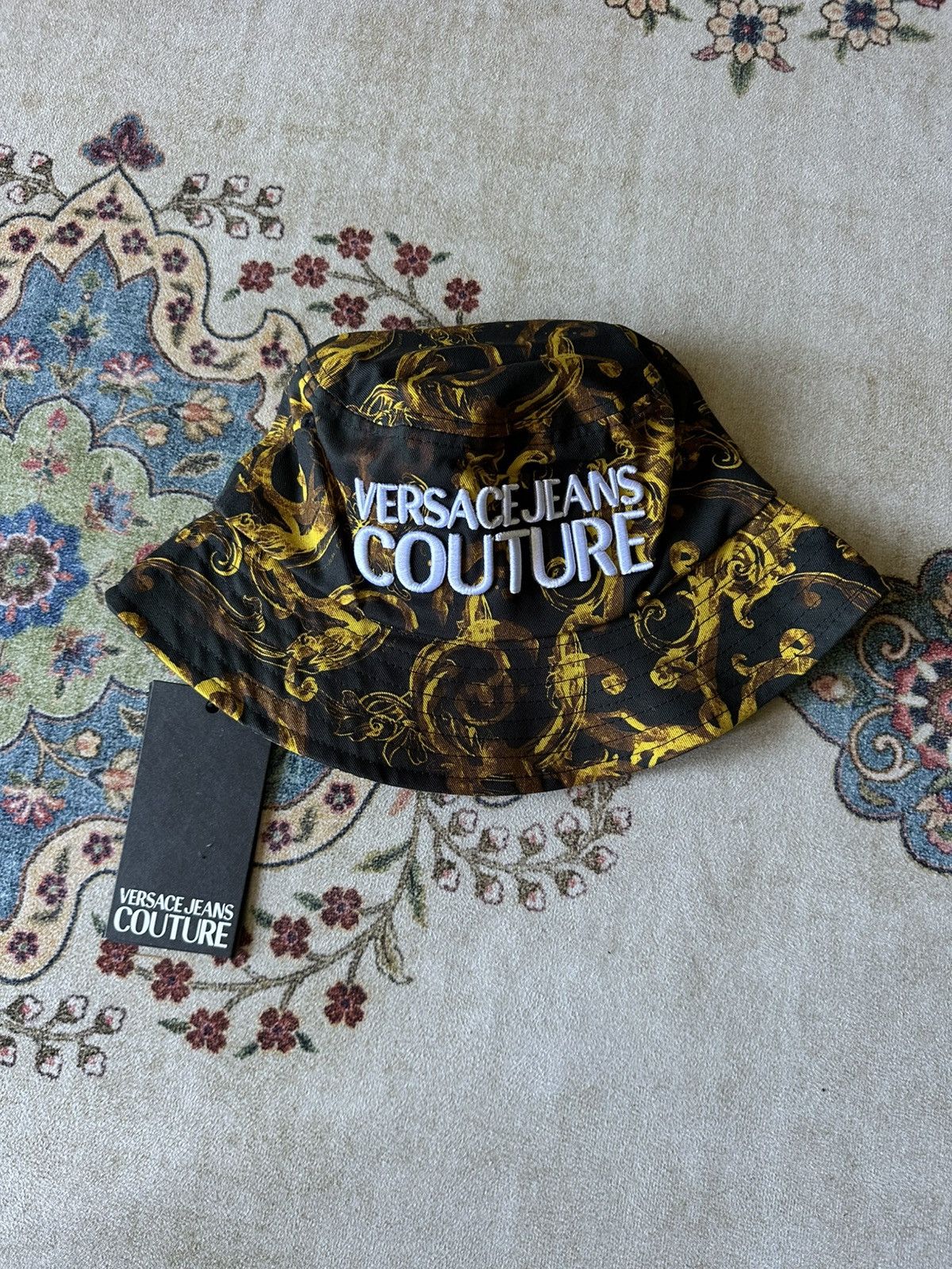 NEW VERSACE JEANS COUTURE “BAROCCO” BUCKLE HAT / PANAMA