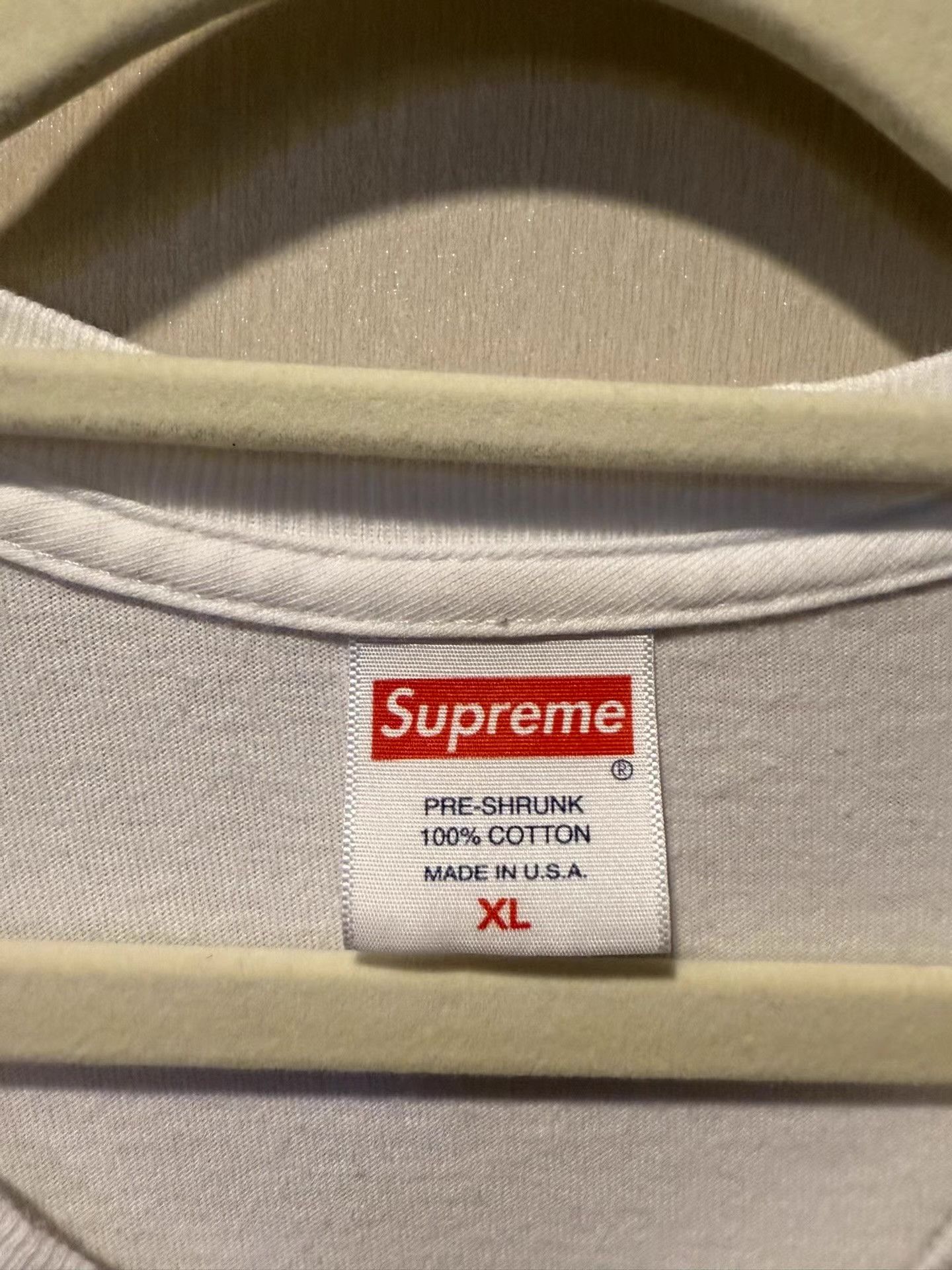 Supreme Supreme FW18 Still Life Tee Peach Print Short Sleeve Ｑ20 Size US XL / EU 56 / 4 - 2 Thumbnail