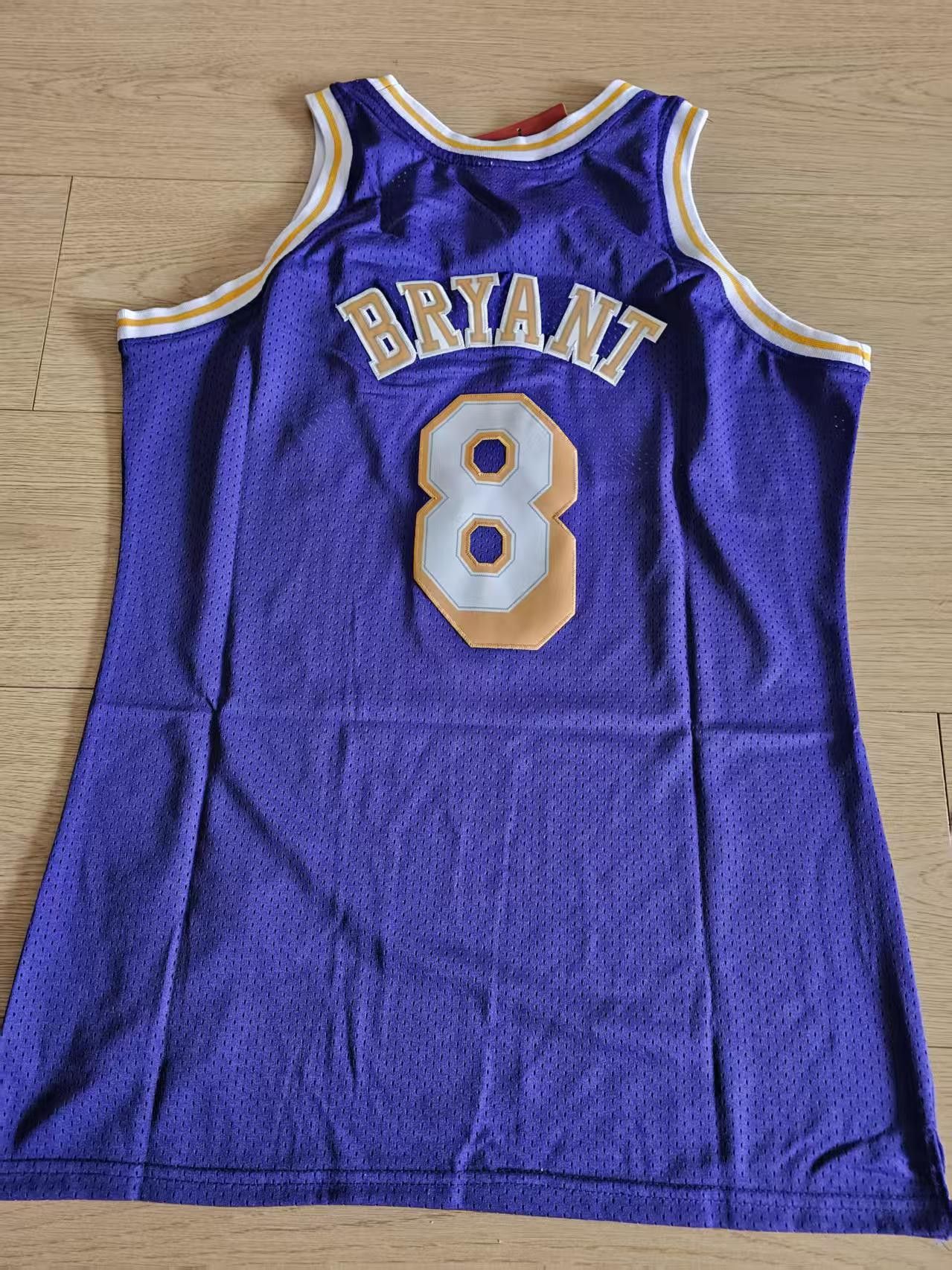 NBA 1996 97 Laker #8 Kobe Bryant Jersey Size US XL / EU 56 / 4 - 2 Thumbnail