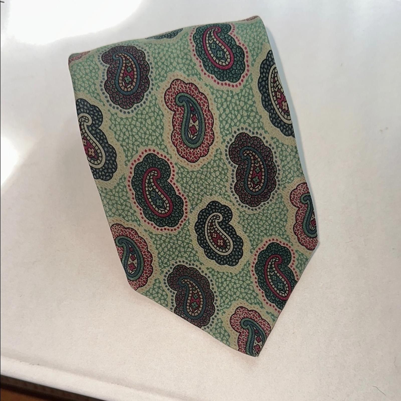 Fendi Vintage Fendi Paisley Patterned Men's Tie Size ONE SIZE - 1 Thumbnail