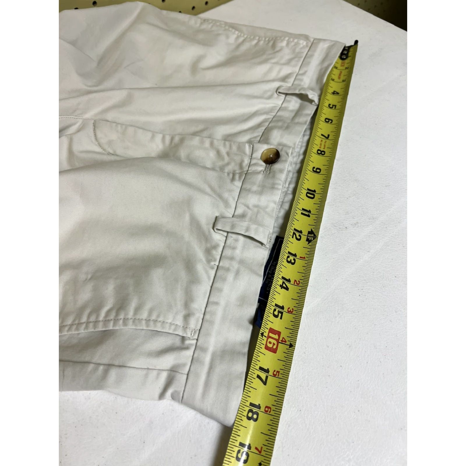 Vineyard Vines Vineyard Vines Pants Men 35x30 Khaki Flat Front Club Twill Chino Straight Leg Mens Regular Pants Beige Flat Front 35 in Waist Vintage No Size US 35 - 6 Thumbnail