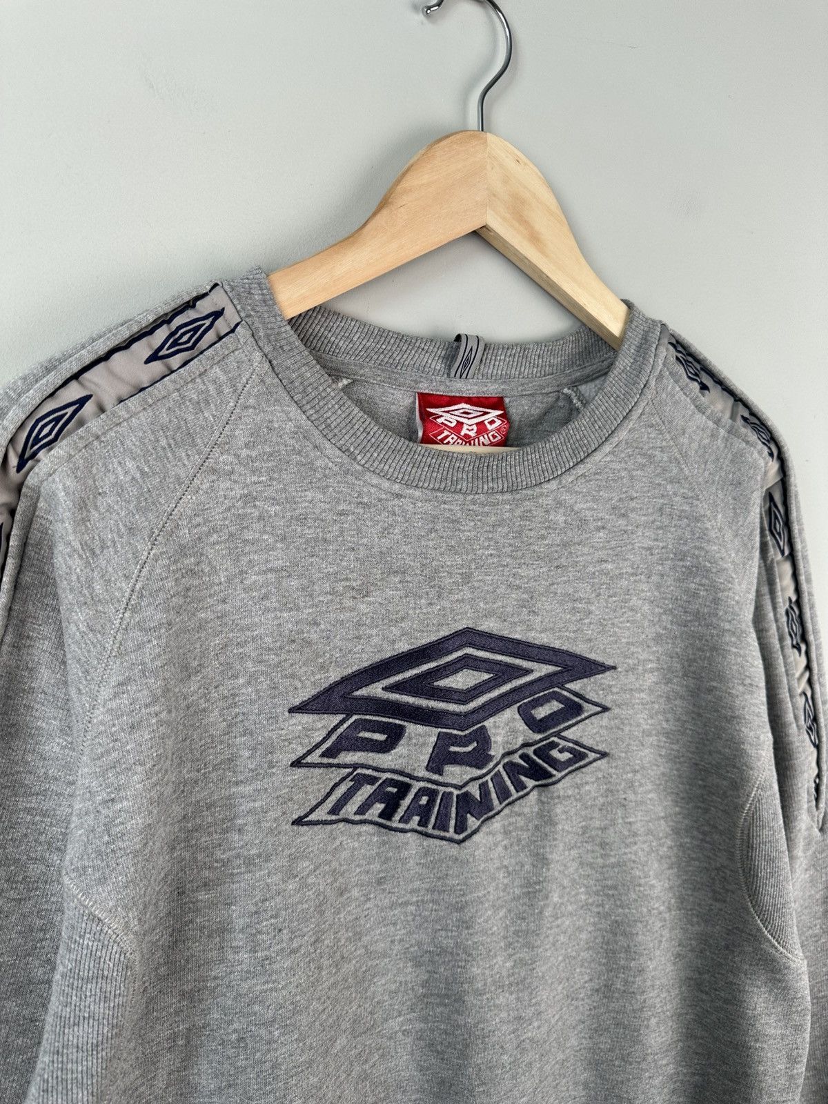 Umbro Vintage Y2k Umbro Pro Training Oversized Sweatshirt Size US S / EU 44-46 / 1 - 3 Thumbnail