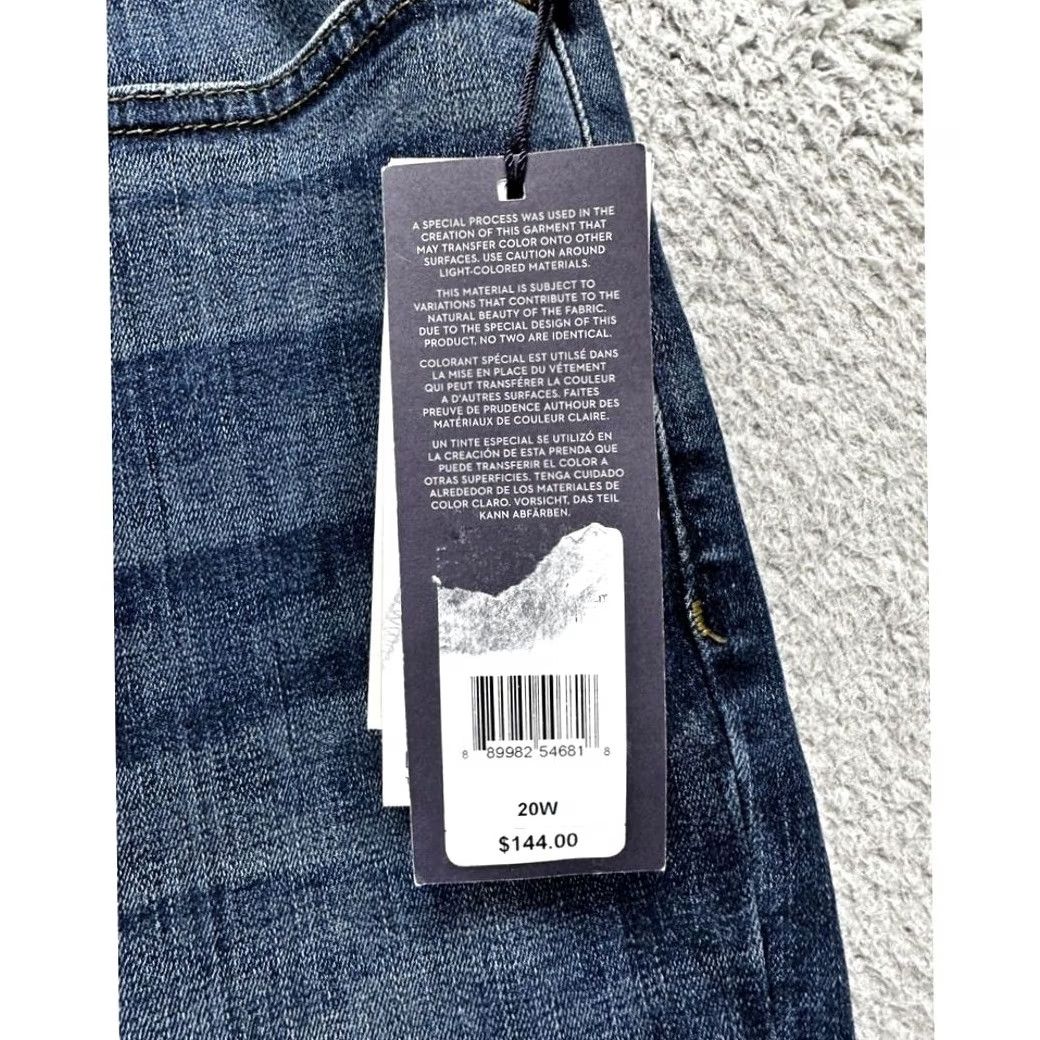 NYDJ VINTAGE? No. NYDJ Alina Jegging Jeans Womens 20W Plus Blue Distressed Legging High Rise NEW Size 42" / US 20 - 2 Thumbnail