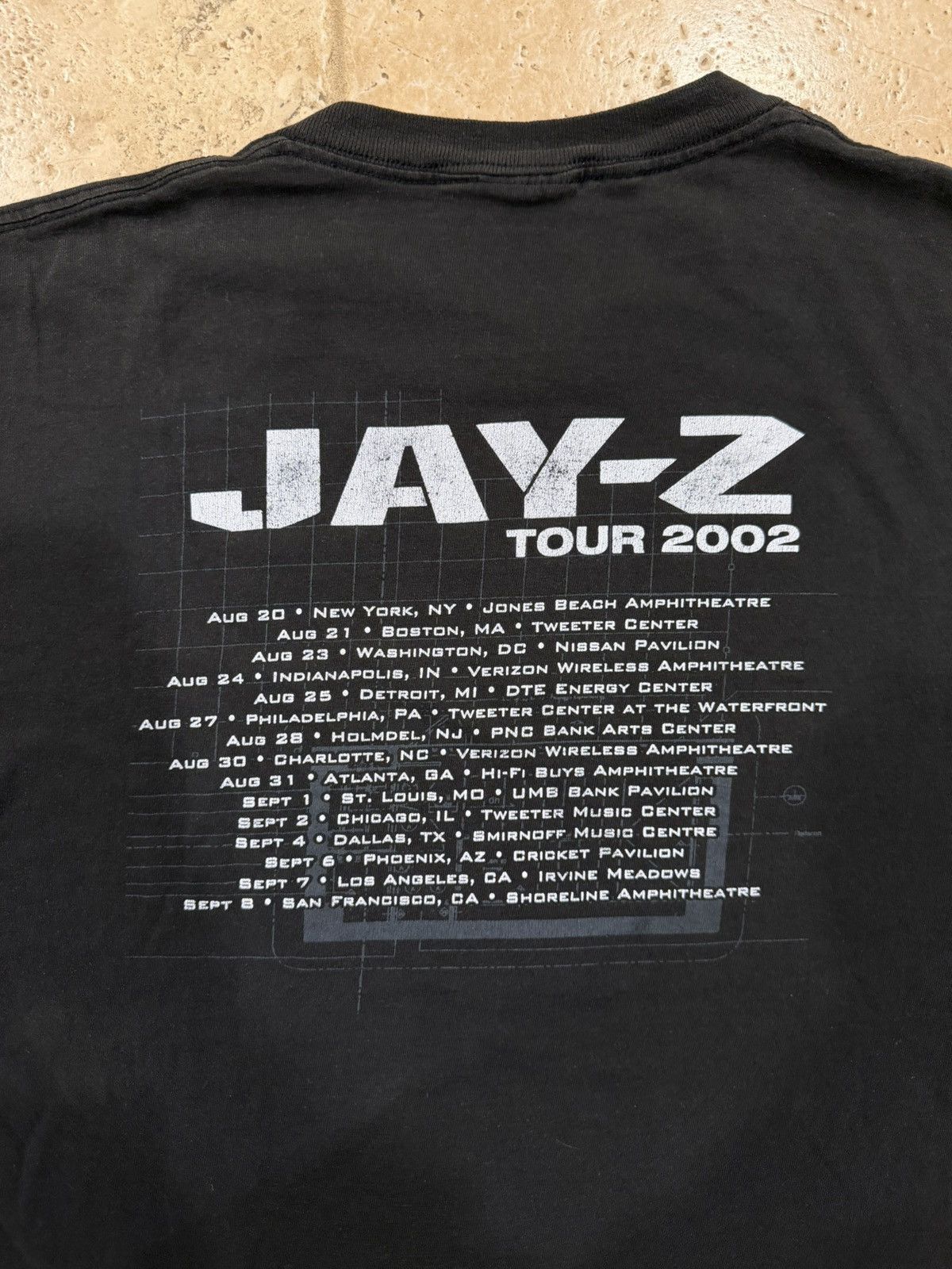 Vintage Vintage Jay Z 2002 Tour Faded Rap Tee Size US XL / EU 56 / 4 - 11 Thumbnail