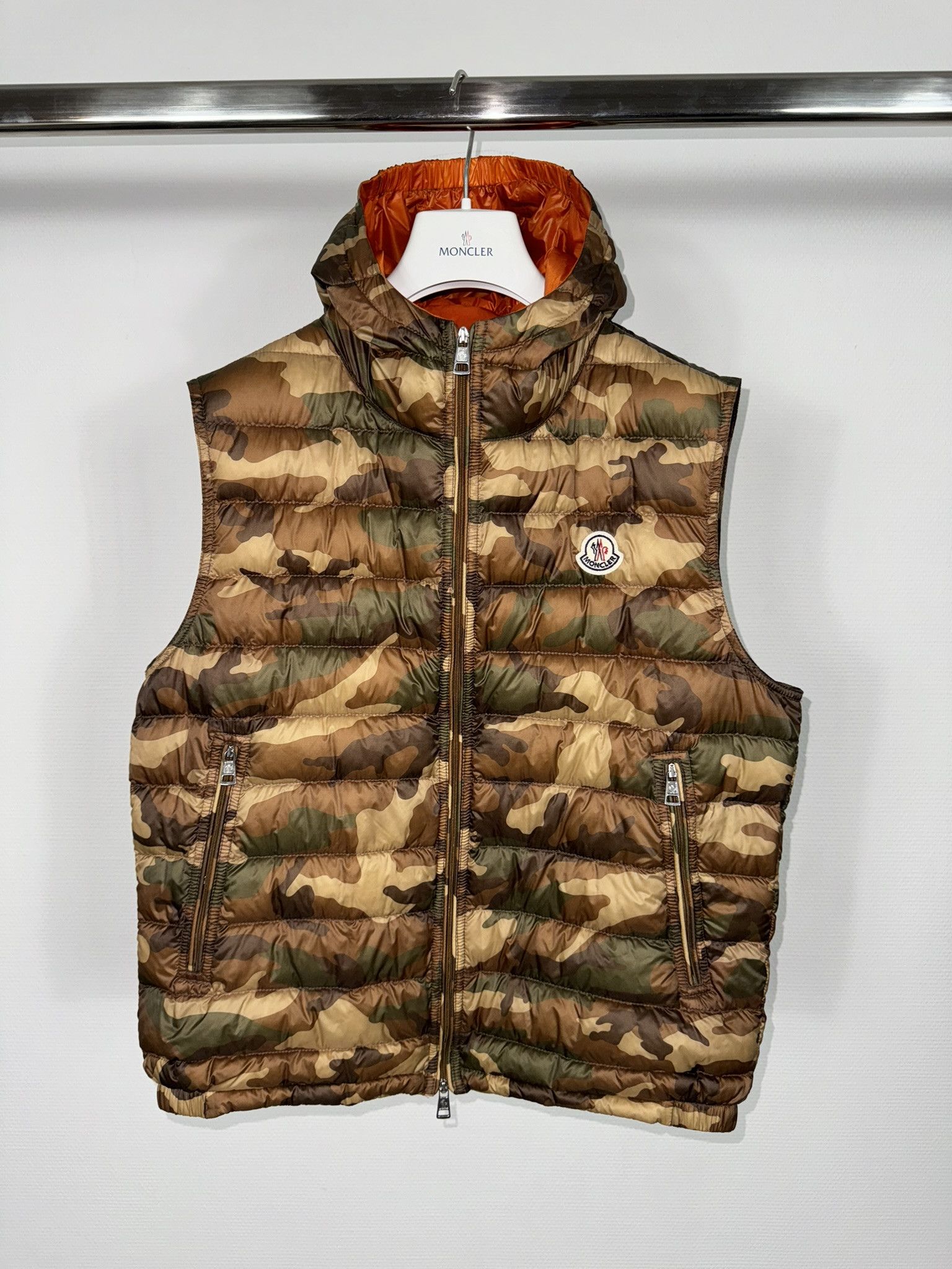 Moncler camo vest online