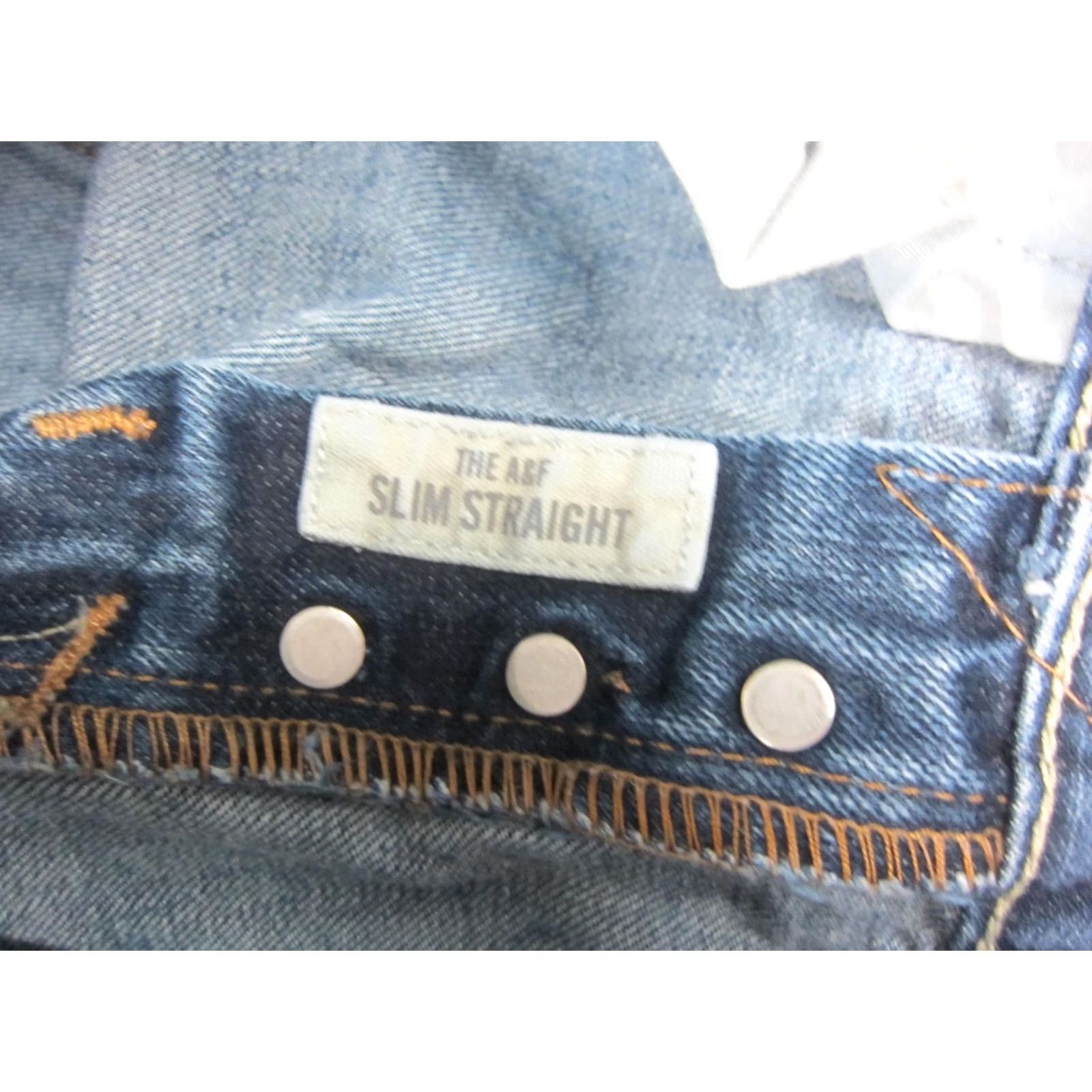 Abercrombie & Fitch Abercrombie Jeans Mens Slim Straight Blue Denim Button Fly 30x32 5-Pocket Distress Vintage No Size US 30 / EU 46 - 7 Thumbnail