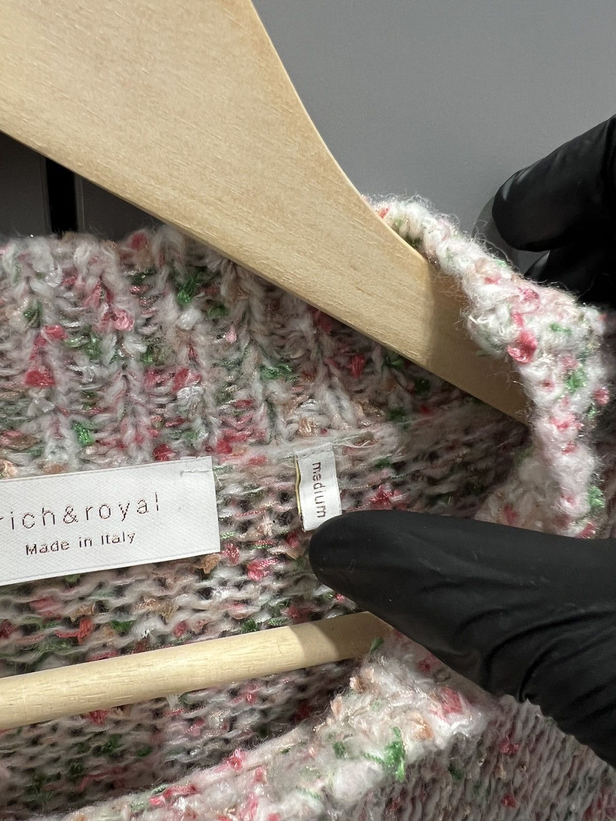 If Six Was Nine Rich Royal Sweater Made in Italy Floral Knit Crew Neck Size M / US 6-8 / IT 42-44 - 10 Thumbnail