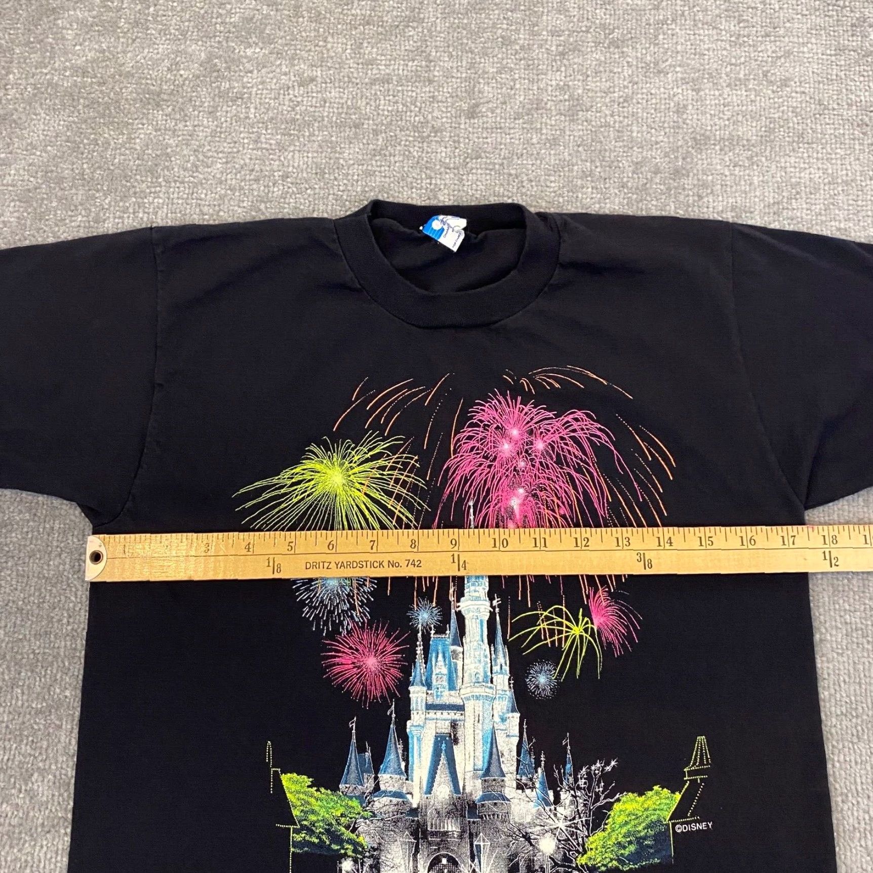 Disney VINTAGE DISNEY Magic Kingdom Shirt Medium Black Graphic Tee USA 90s Womens Size M / US 6-8 / IT 42-44 - 7 Thumbnail