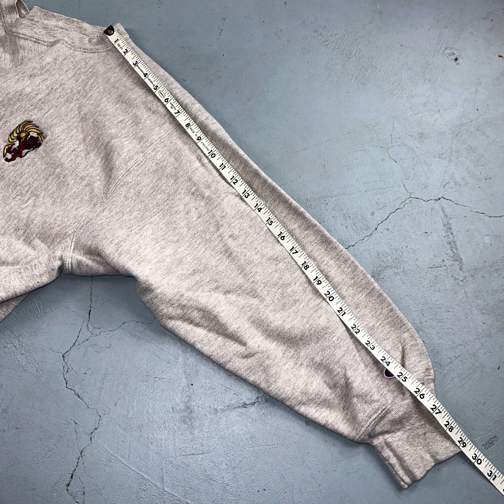 Champion VINTAGE Champion Reverse Weave Sweatshirt Gray XL Crew Neck 80s USA Lion Sun Motif Men's Pullover Size US XL / EU 56 / 4 - 7 Thumbnail