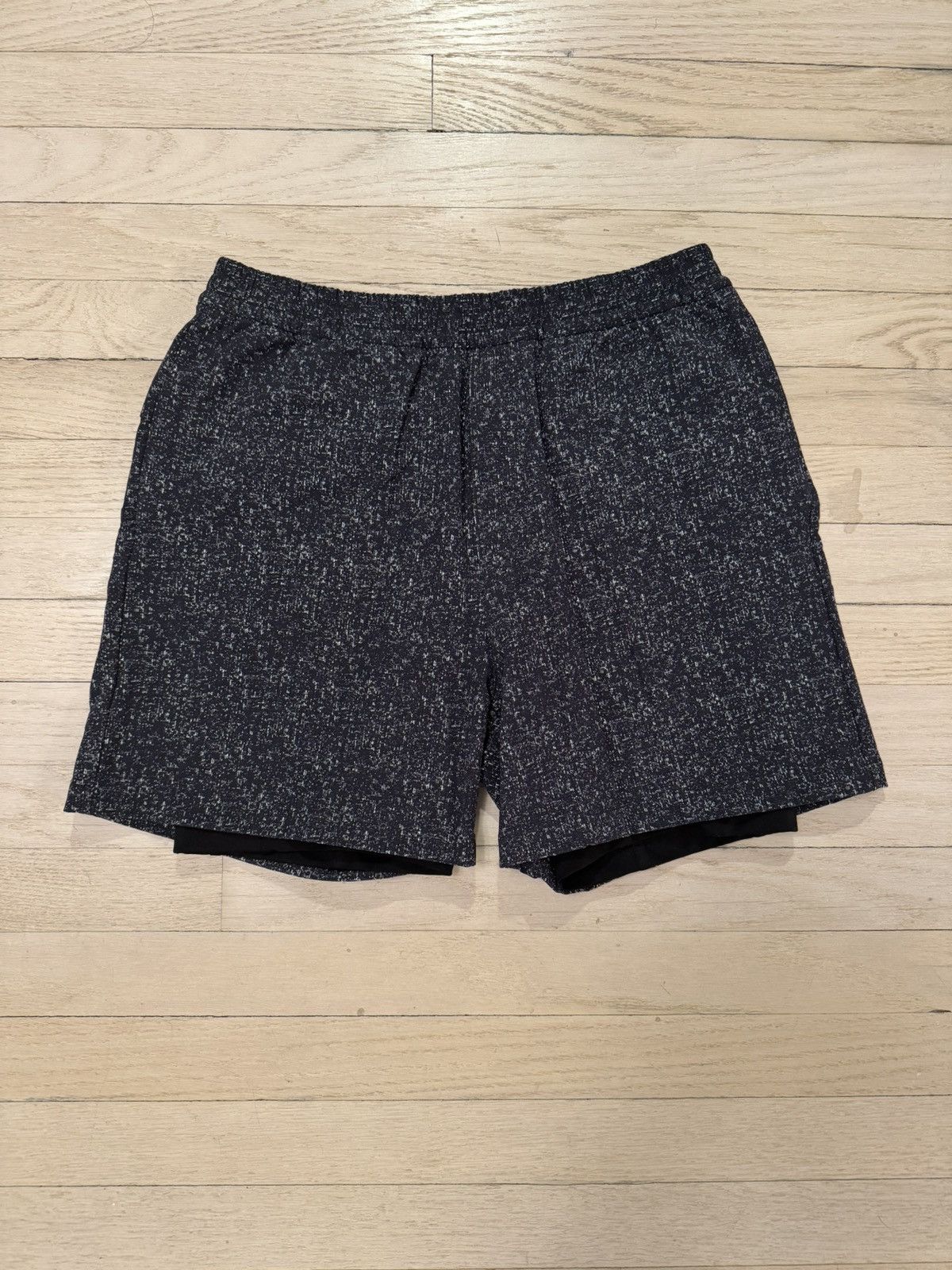 Outdoor Voices Outdoor Voices Gray RecTrek 5" Short with Exposed Liner Size US 30 / EU 46 - 1 Thumbnail