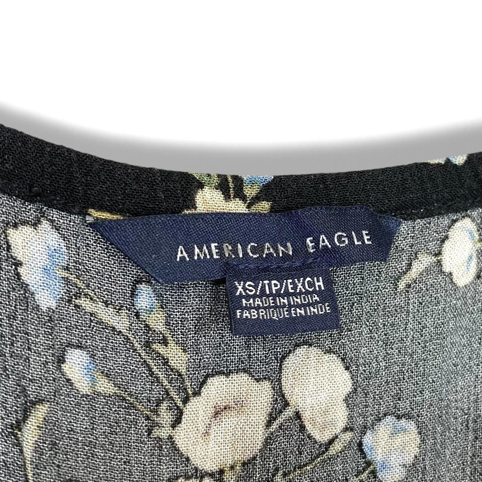American Eagle Outfitters Floral Jumpsuit with Ruffle Detail Size 26" / US 2 / IT 38 - 5 Thumbnail