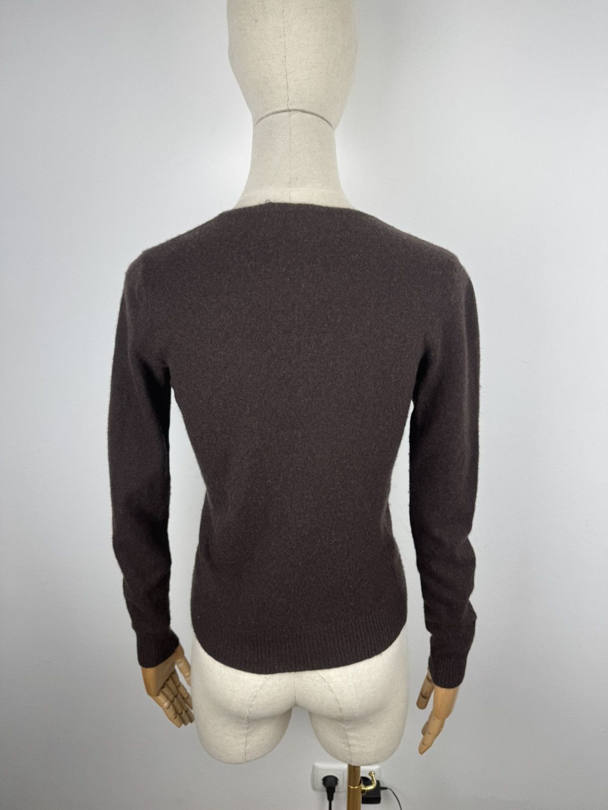 Polo Ralph Lauren × Vintage Women’s Vintage Ralph Lauren Sport Merino Wool V-Neck Size L Size L / US 10 / IT 46 - 4 Thumbnail