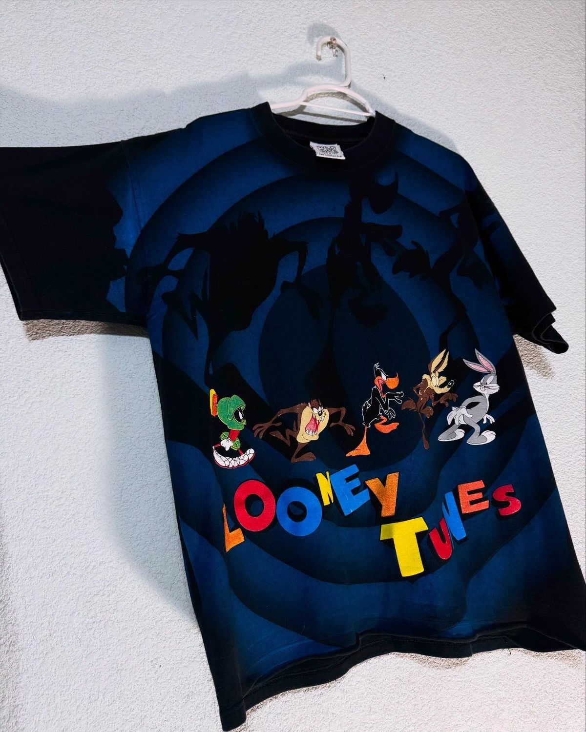 Cartoon Network × Vintage Looney Tunes Vintage 90s Size US XL / EU 56 / 4 - 1 Thumbnail