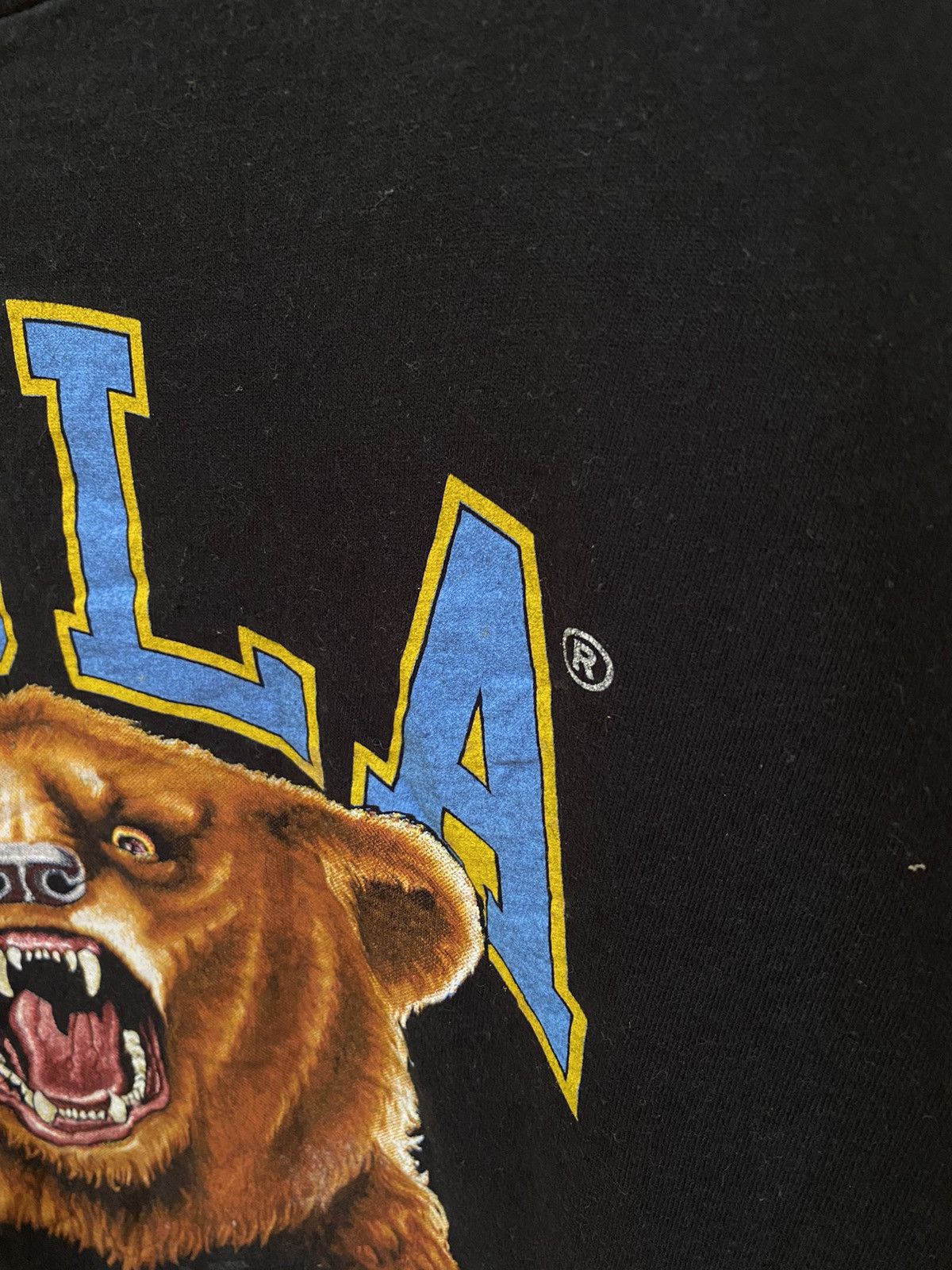 Other UCLA VINTAGE USA 90’s Size US L / EU 52-54 / 3 - 8 Thumbnail