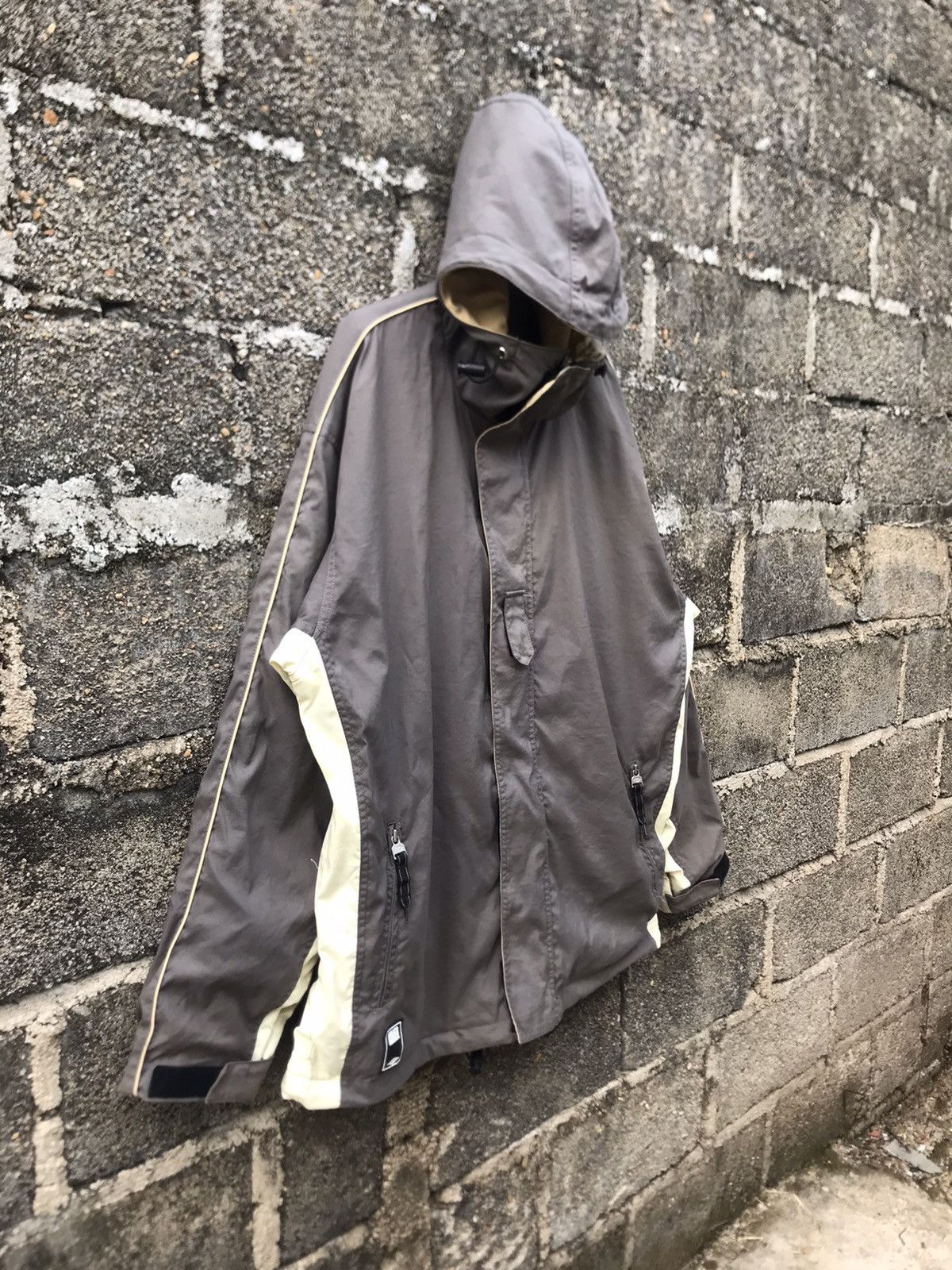 Descente ⚡️Vintage Killer Loop Hooded Outdoor Jacket Size US L / EU 52-54 / 3 - 2 Thumbnail