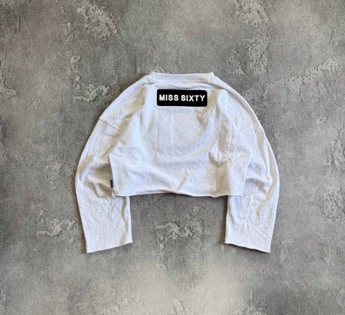 Miss Sixty Miss Sixty big logo smile emoji sweatshirts crop jumper top Size XS / US 0-2 / IT 36-38 - 11 Thumbnail