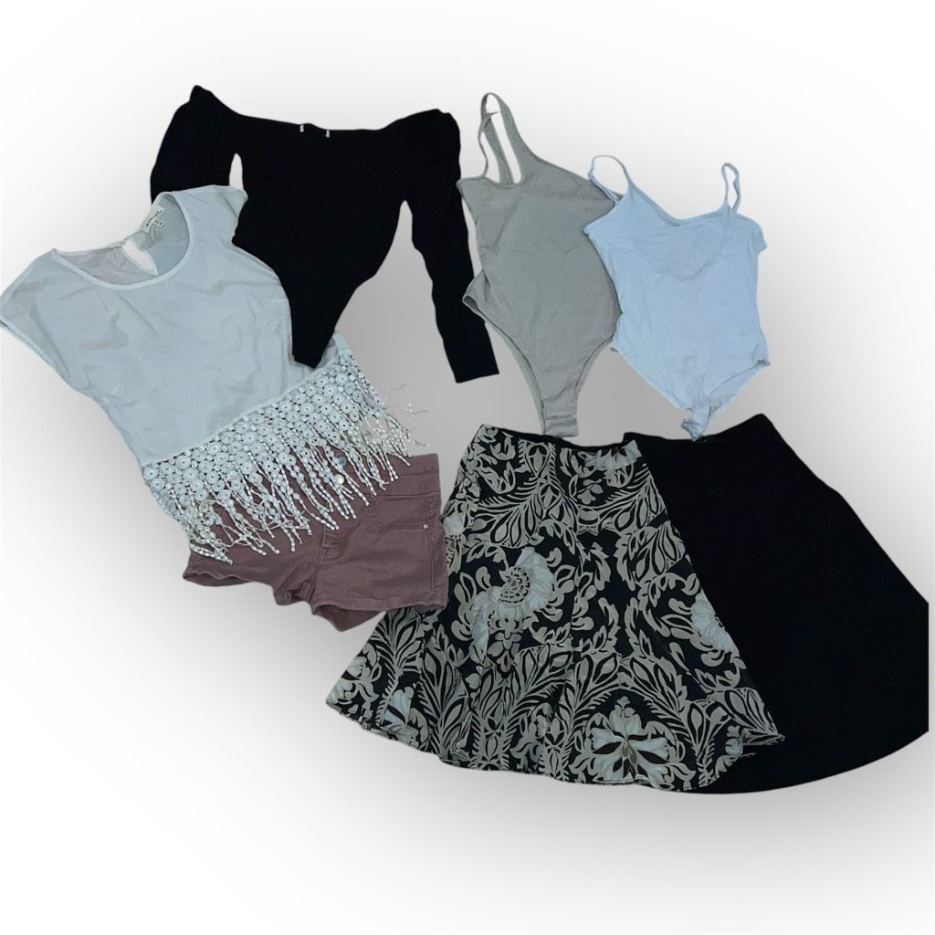 Ann Taylor 7 Pc. Bundle, SHEIN, love Fire, Ann Taylor, Talbots, Monteau Women’s XS Size 25" / US 0 / IT 36 - 1 Thumbnail