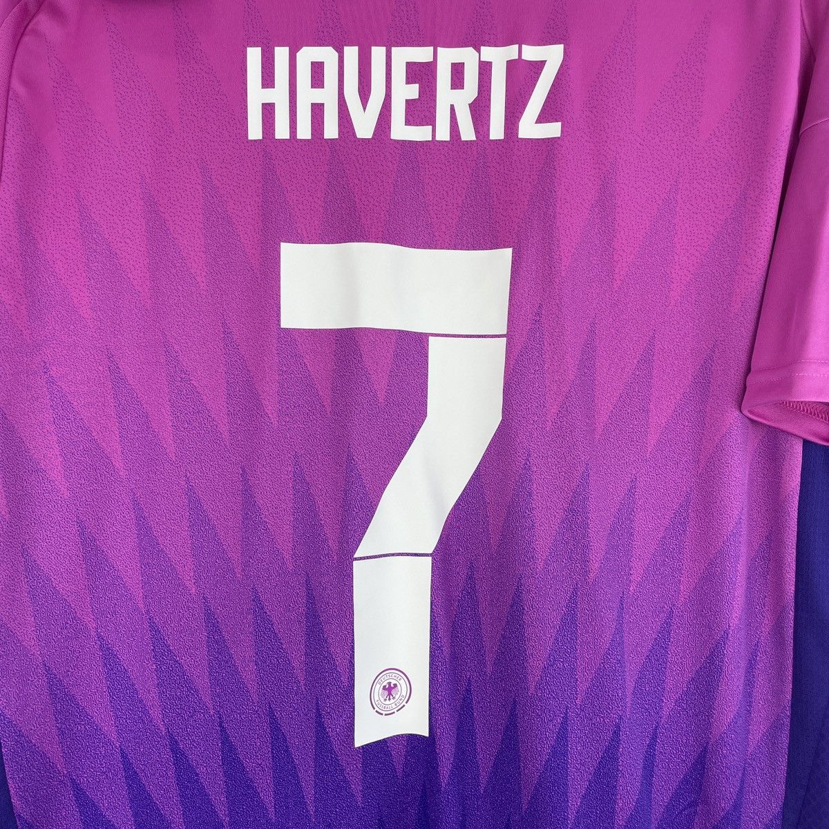 Adidas Germany Kai Havertz Adidas Pink Jersey Euro 2024 size XL Size US XL / EU 56 / 4 - 8 Thumbnail