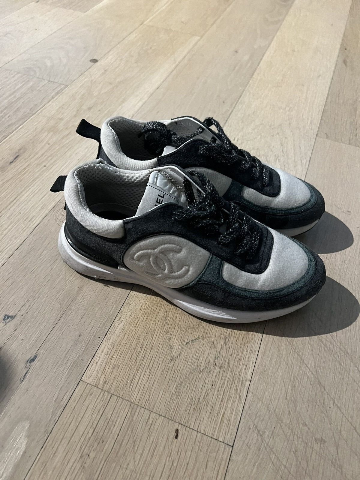 image of Chanel Women’S Trainer Suede Gently Used 35.5 Shoes in White, Women's