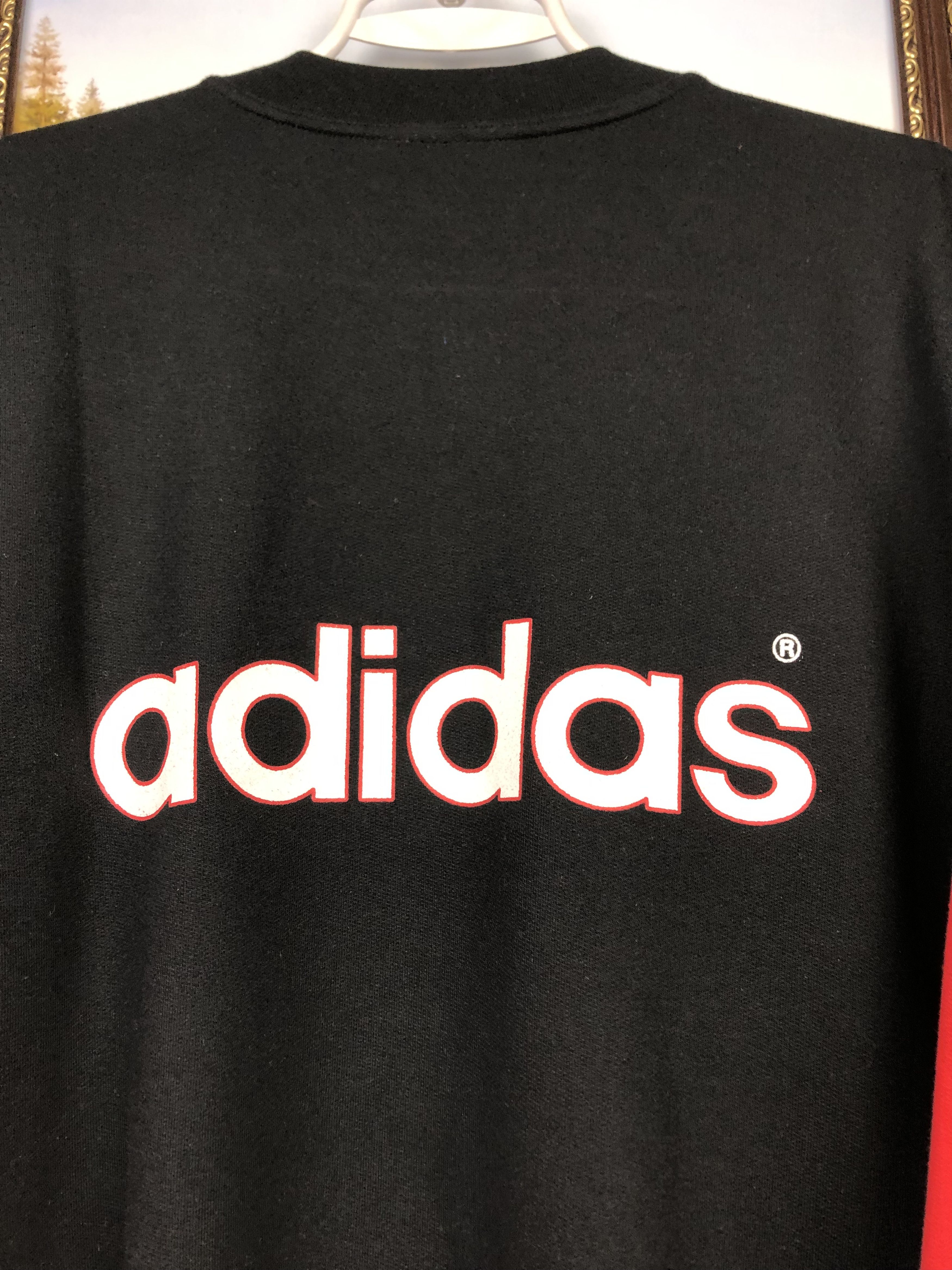 Adidas Vintage Adidas Stuttgart Football Sweatshirt Soccer Jacket Size US L / EU 52-54 / 3 - 12 Thumbnail