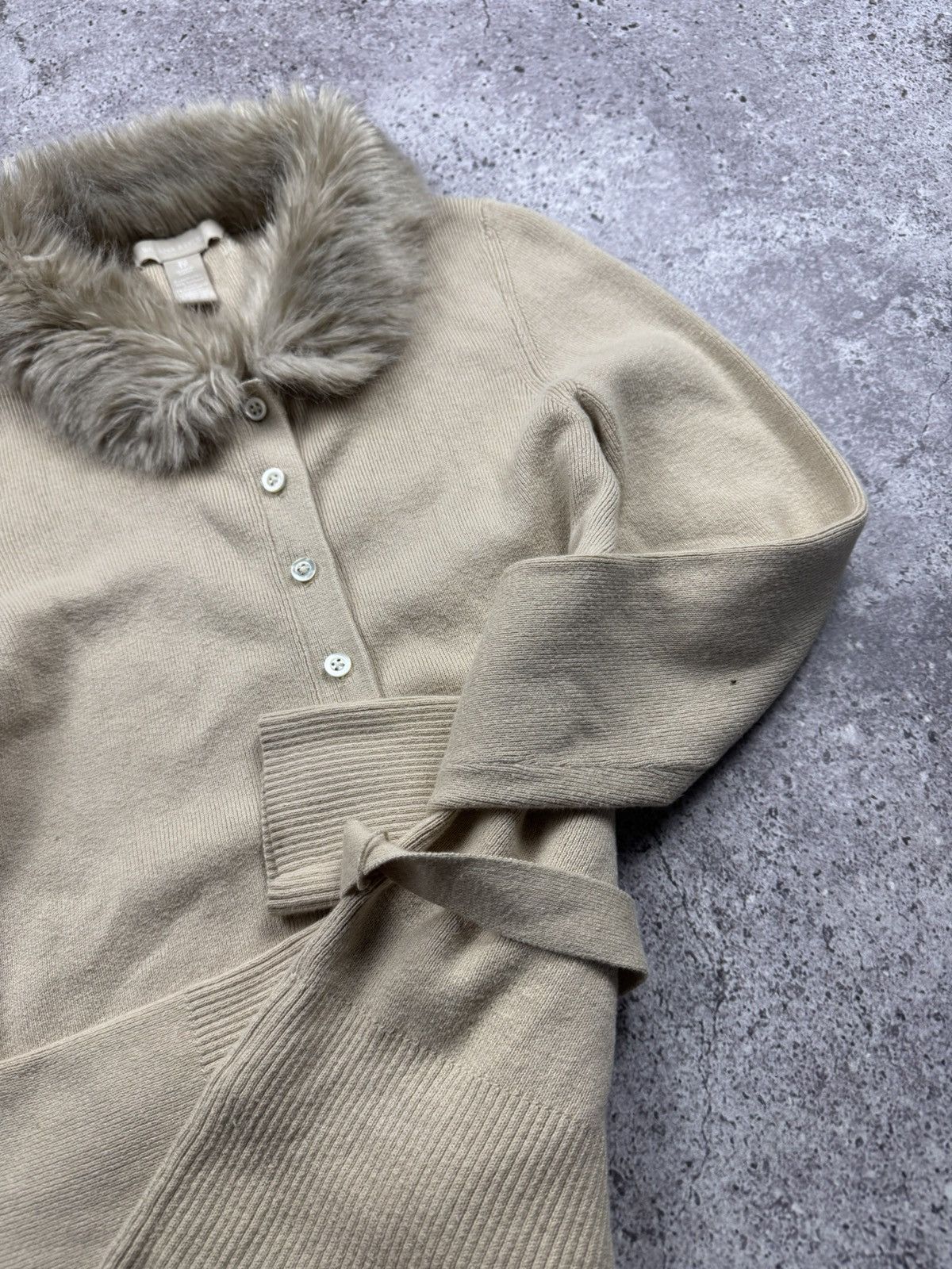 Japanese Brand VINTAGE Y2K IF SIX WAS NINE FUR CASHEMERE BUTTON SWEATER Size XS / US 0-2 / IT 36-38 - 6 Thumbnail