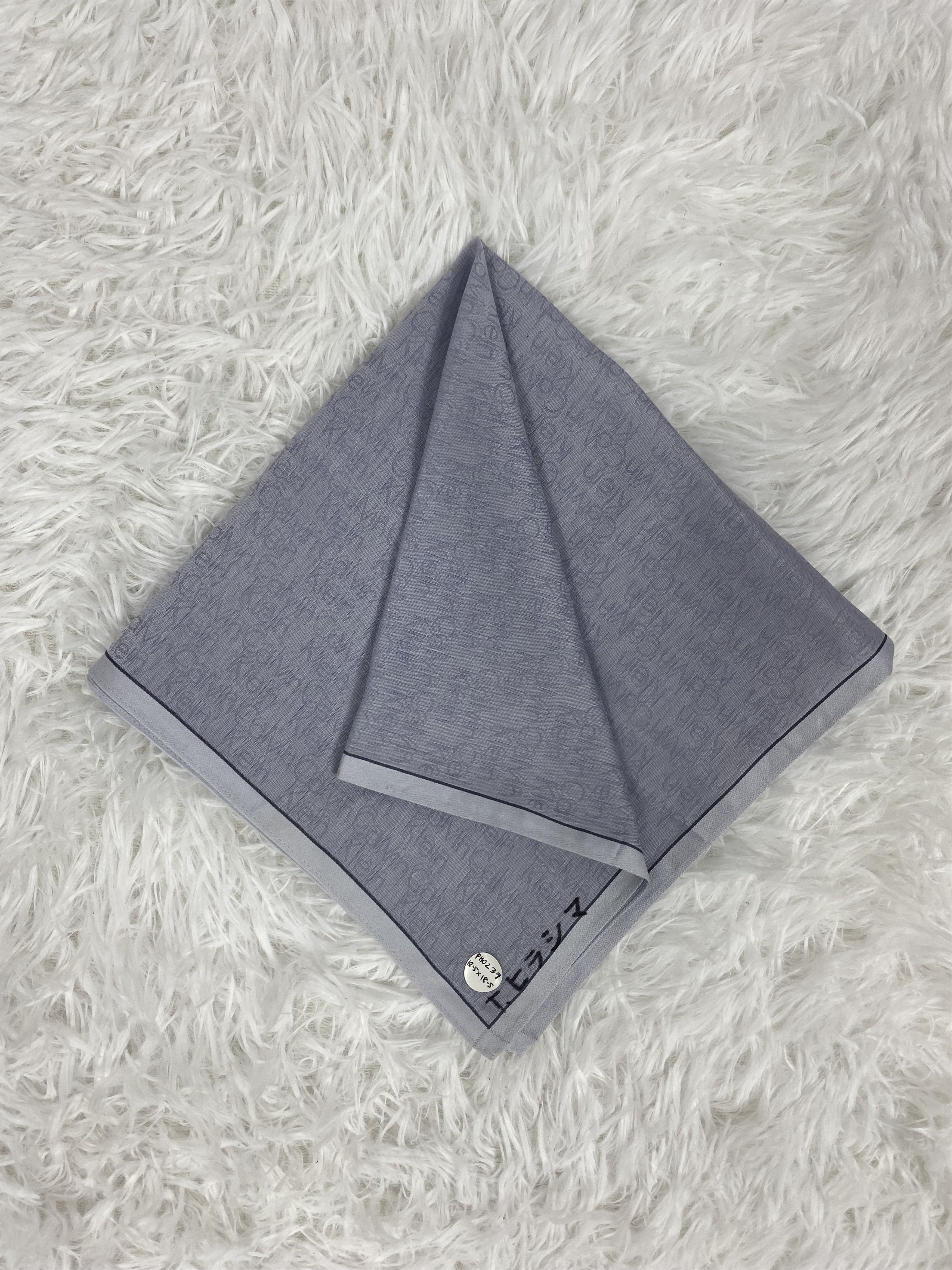Calvin Klein × Vintage Vintage Calvin Klein Handkerchief Neckerchief PH0237 Size ONE SIZE - 1 Thumbnail