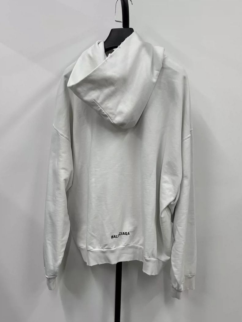 Balenciaga Balenciaga Solid monogrammed embroidered casual hooded swe Size US M / EU 48-50 / 2 - 2 Thumbnail