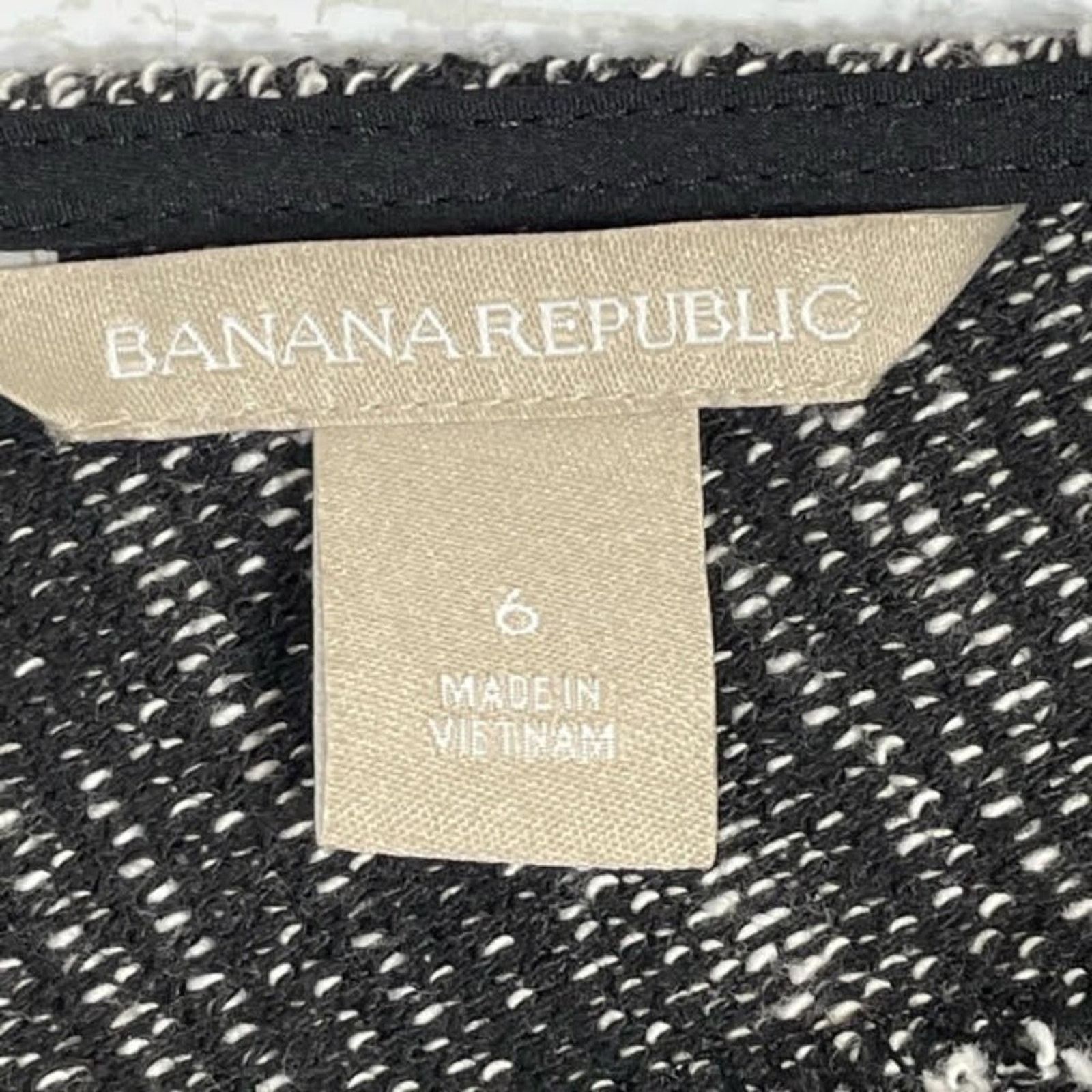 Banana Republic Banana Republic Gray Tweed Skater Dress Size 6 Fit & Flare Size M / US 6-8 / IT 42-44 - 4 Thumbnail